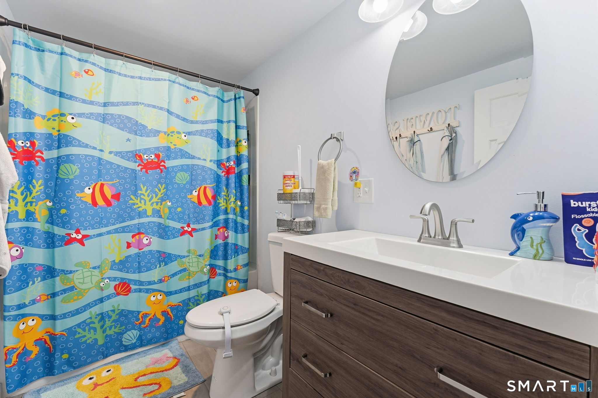 18 Lakewood Road, East Hampton, CT 06424