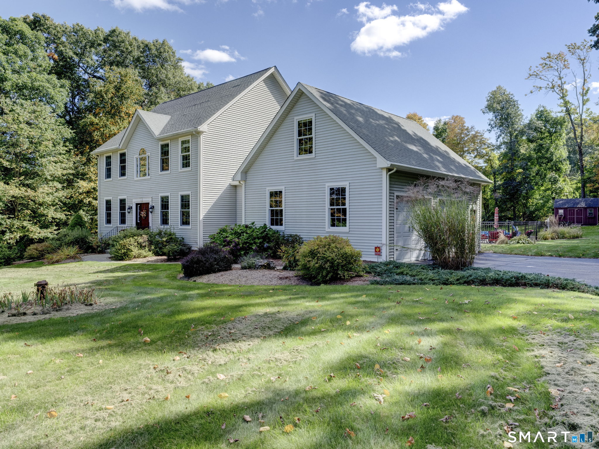 Photo 2 of Single family home for sale at 3 Wickford Rd, Columbia, CT 06237 | MLS# 24210783 | Listing updated on 2026-10-08
