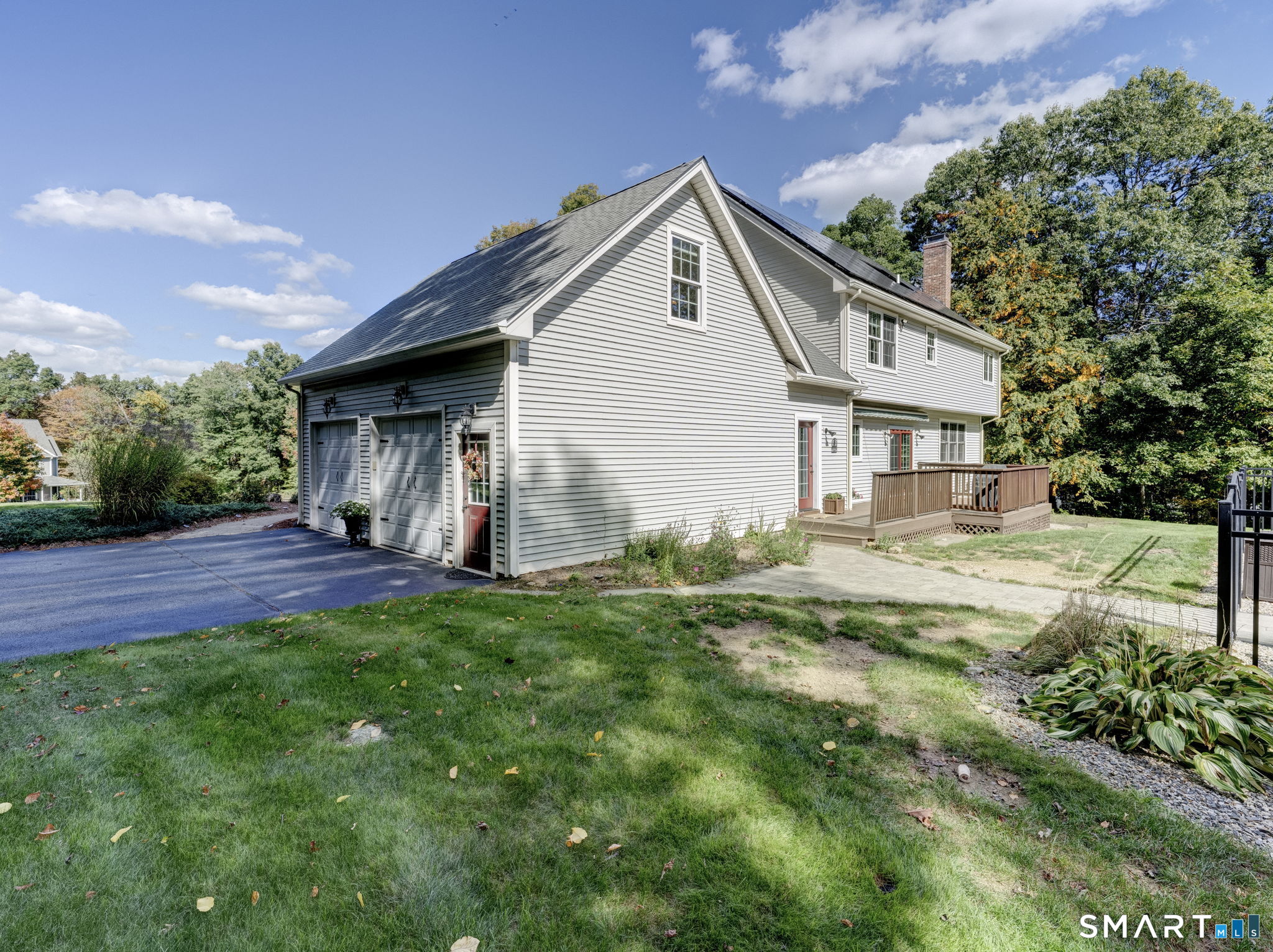 Photo 3 of Single family home for sale at 3 Wickford Rd, Columbia, CT 06237 | MLS# 24210783 | Listing updated on 2026-10-08