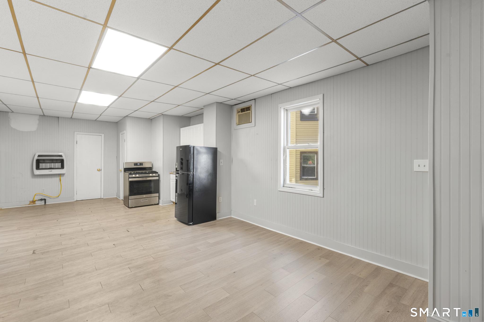 66-74 Holmes Avenue photo 8