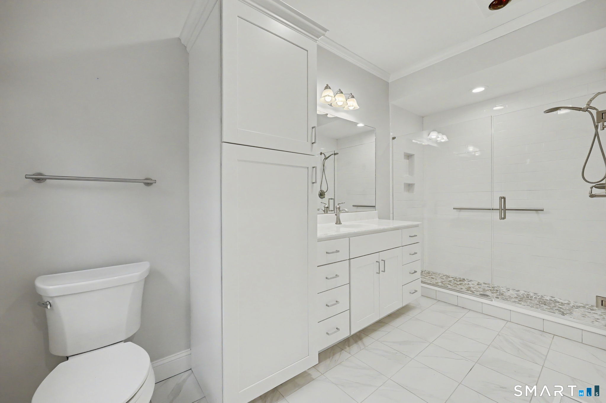 802 Sage Hill Drive Unit #802 photo 19