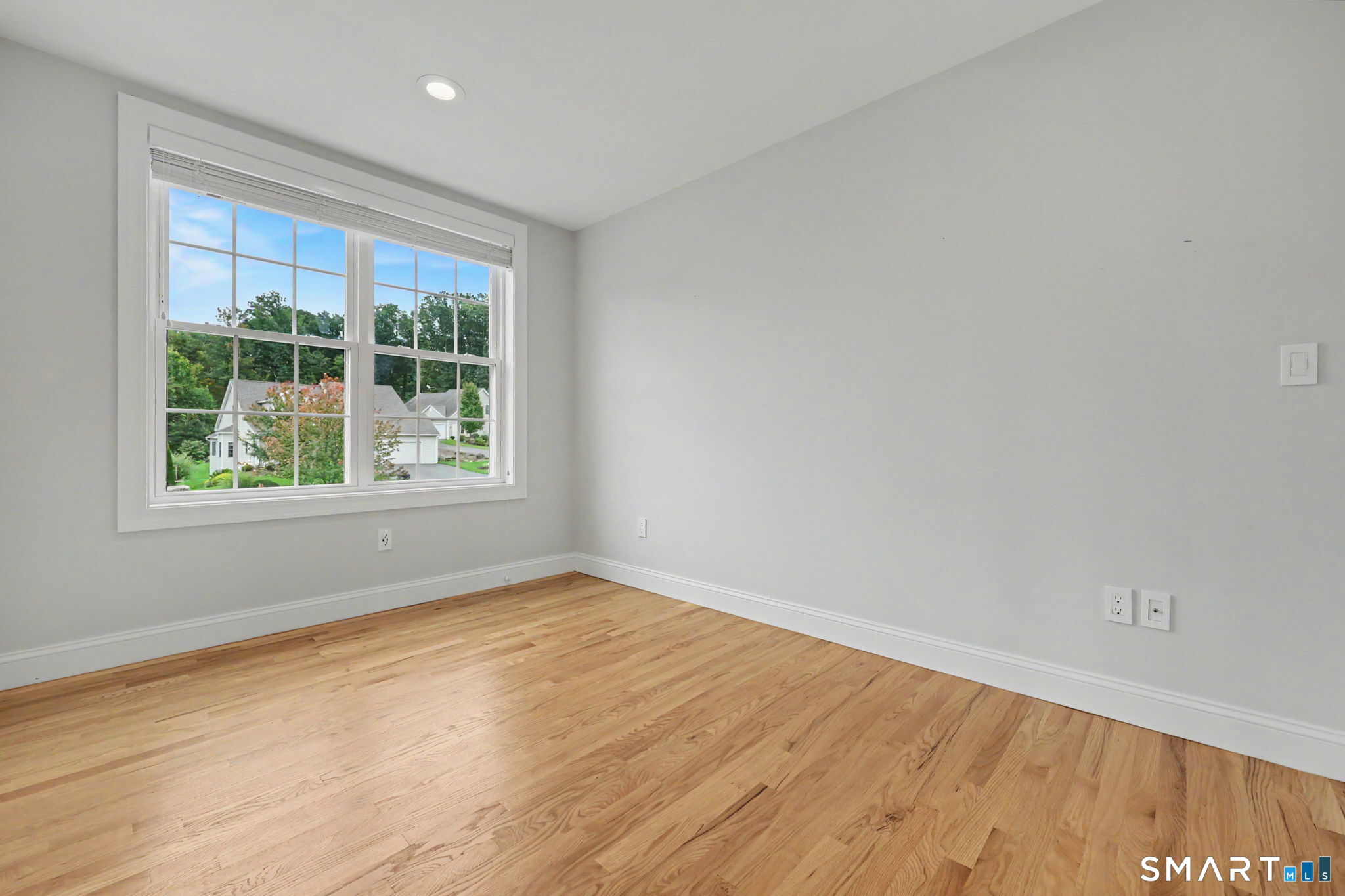 802 Sage Hill Drive Unit #802 photo 25