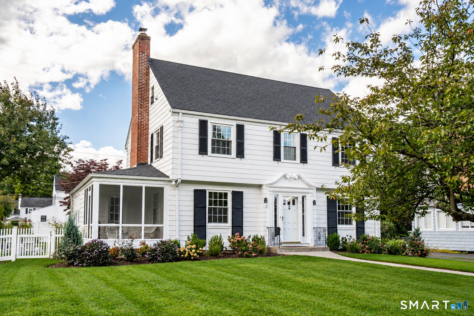 Photo 1 of Single family home for sale at 7 Colton Rd, West Hartford, CT 06107 | MLS# 24210599 | Listing updated on 2026-10-07