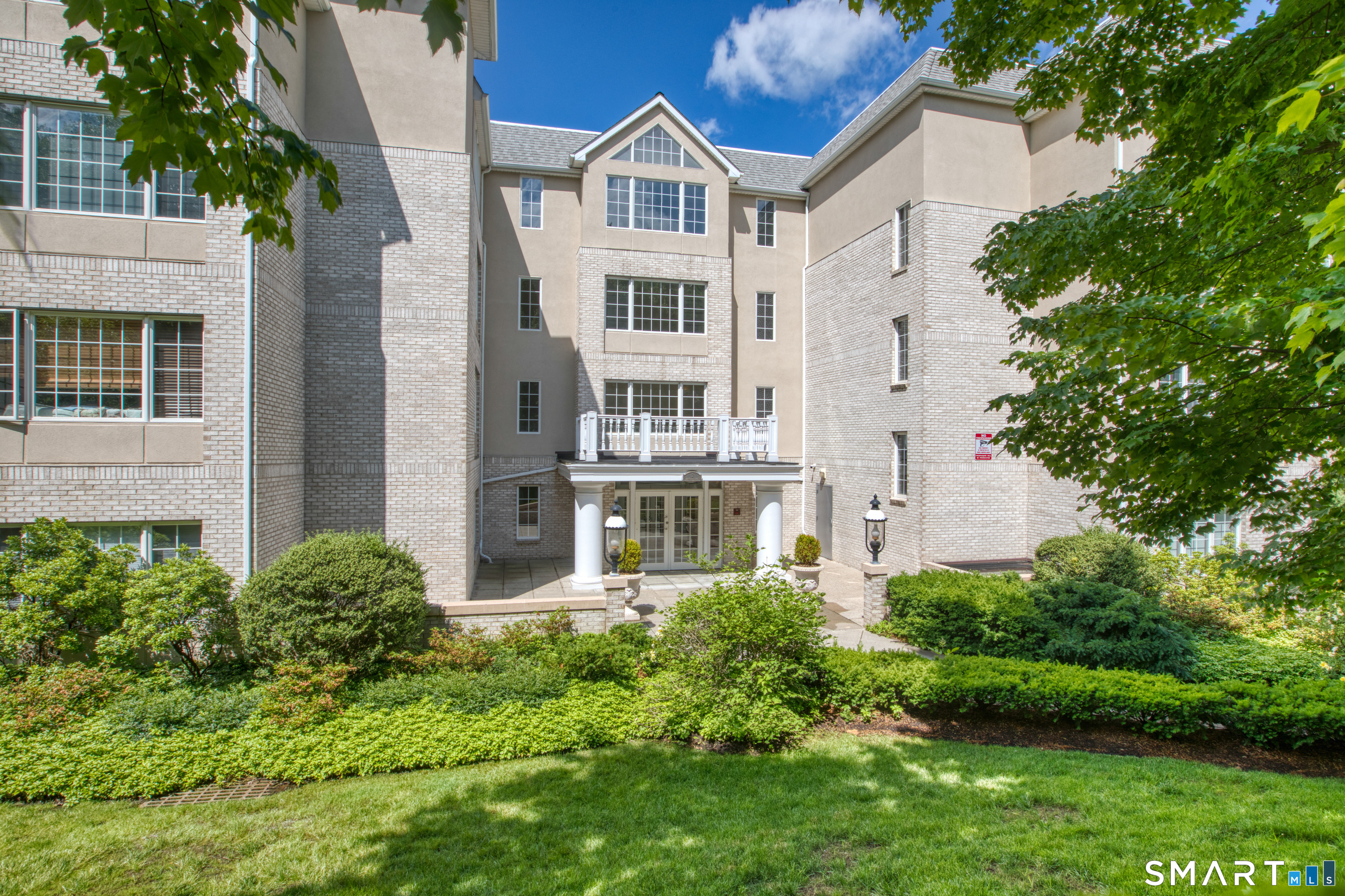 2 Homestead, Unit 407 photo 11