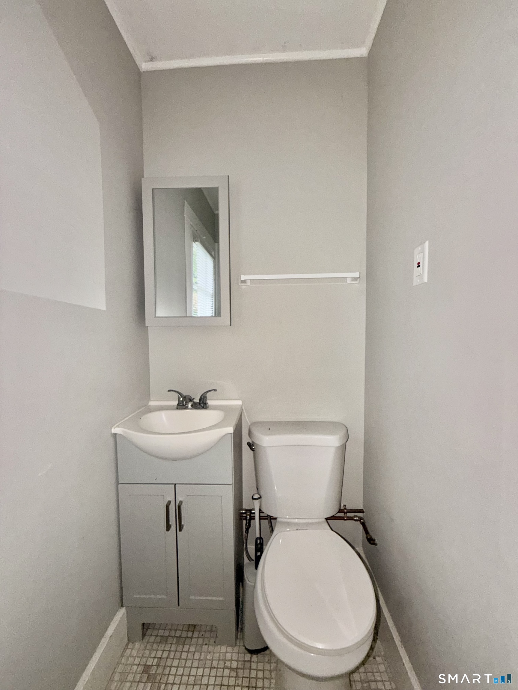 35 Glen Road photo 8