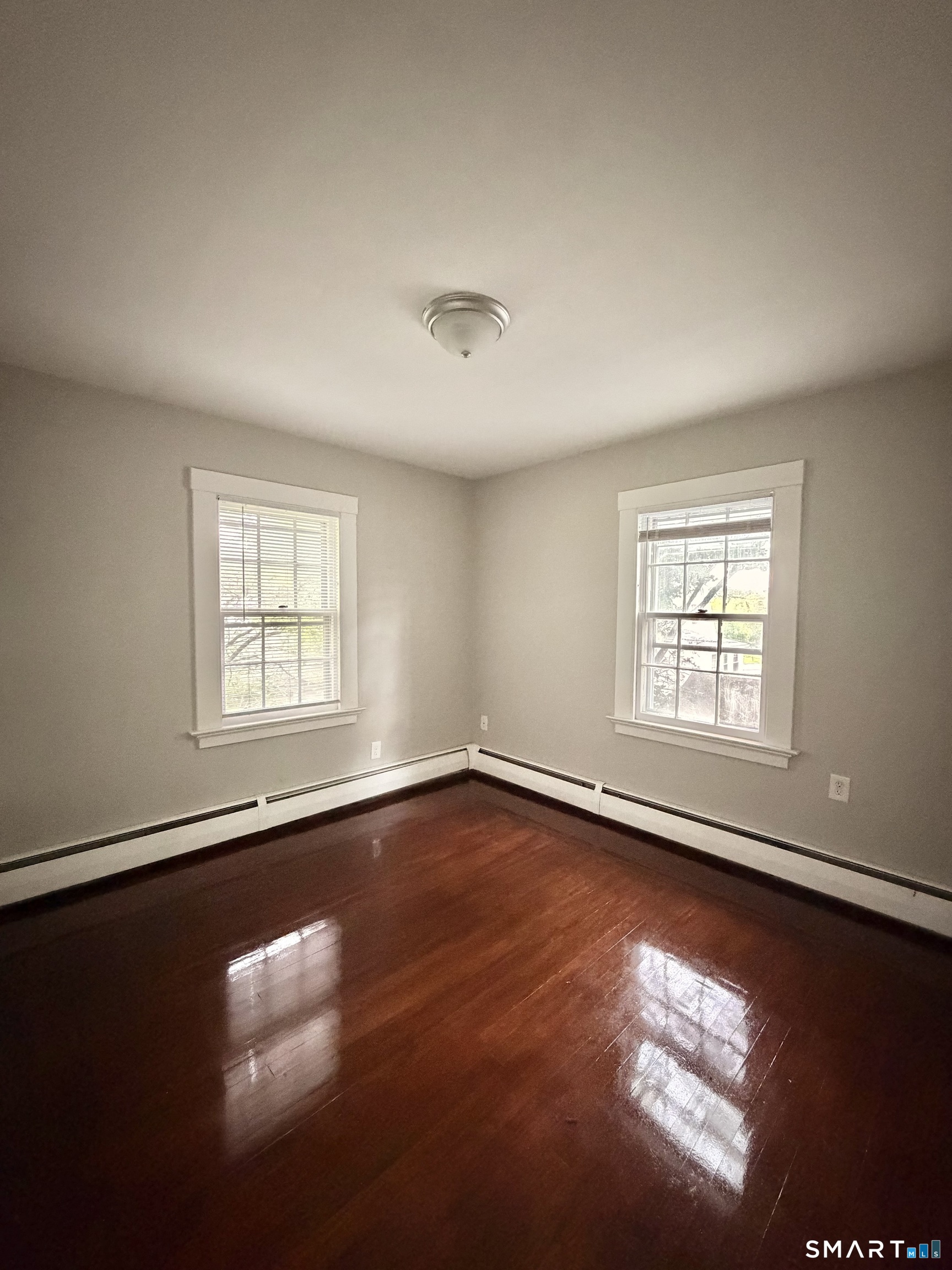 35 Glen Road photo 12