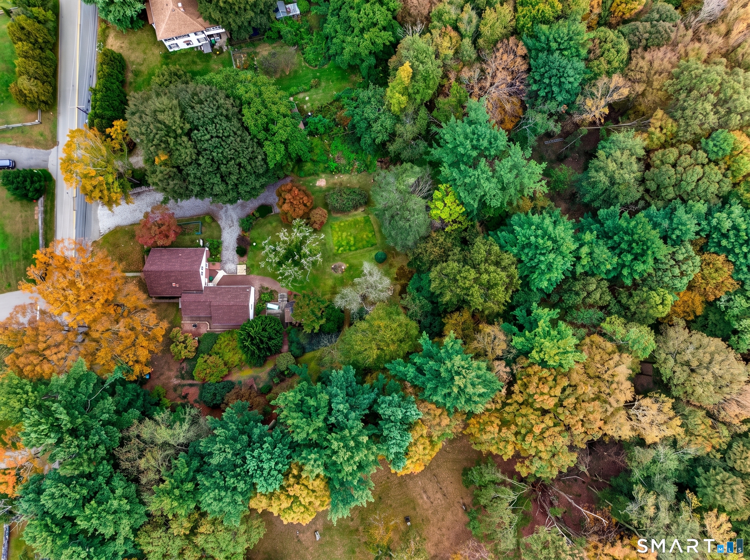 45 Lathrop Road, Quaker Hill, Waterford, CT 06375