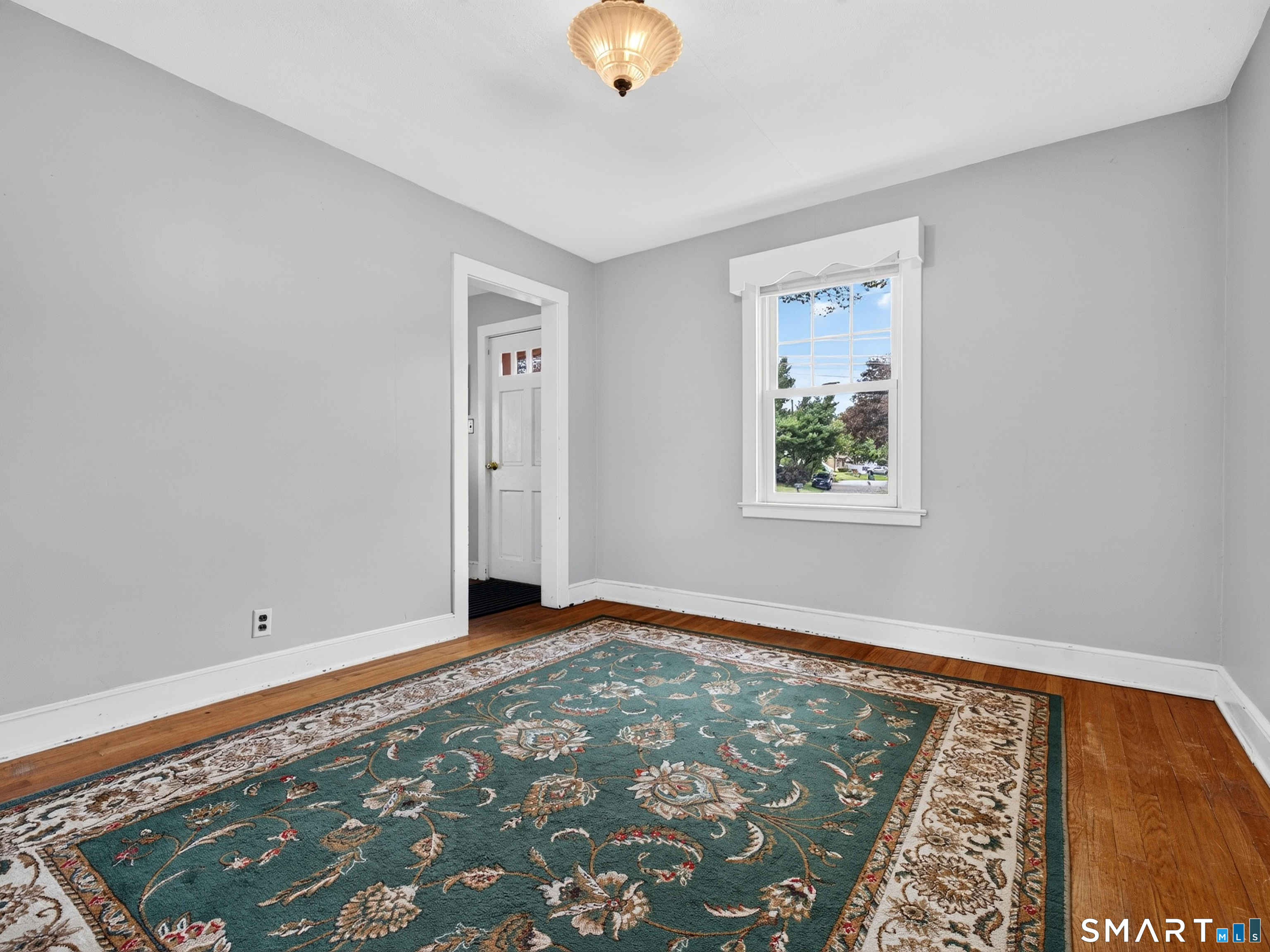 45 Lathrop Road, Quaker Hill, Waterford, CT 06375