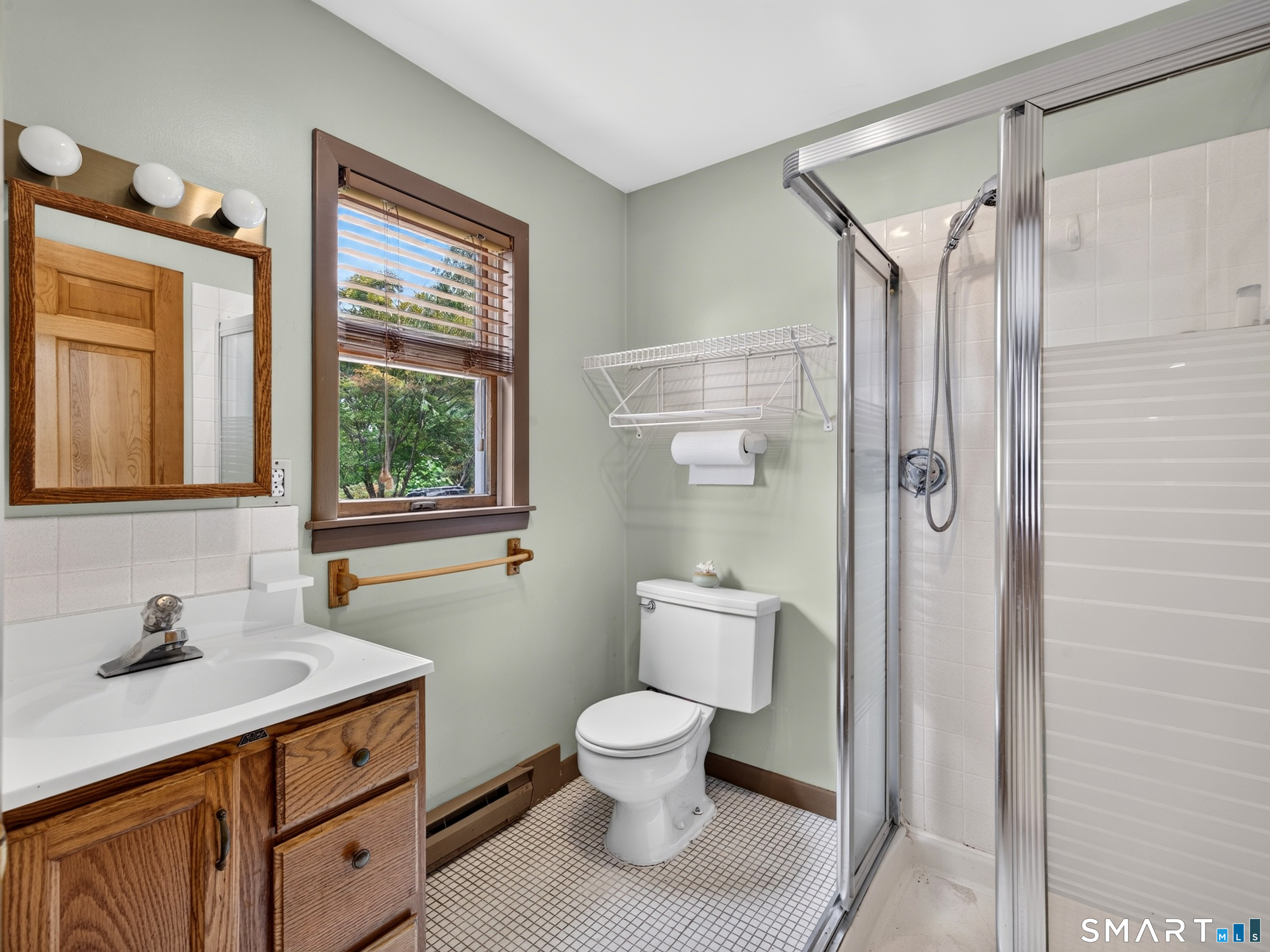 45 Lathrop Road, Quaker Hill, Waterford, CT 06375