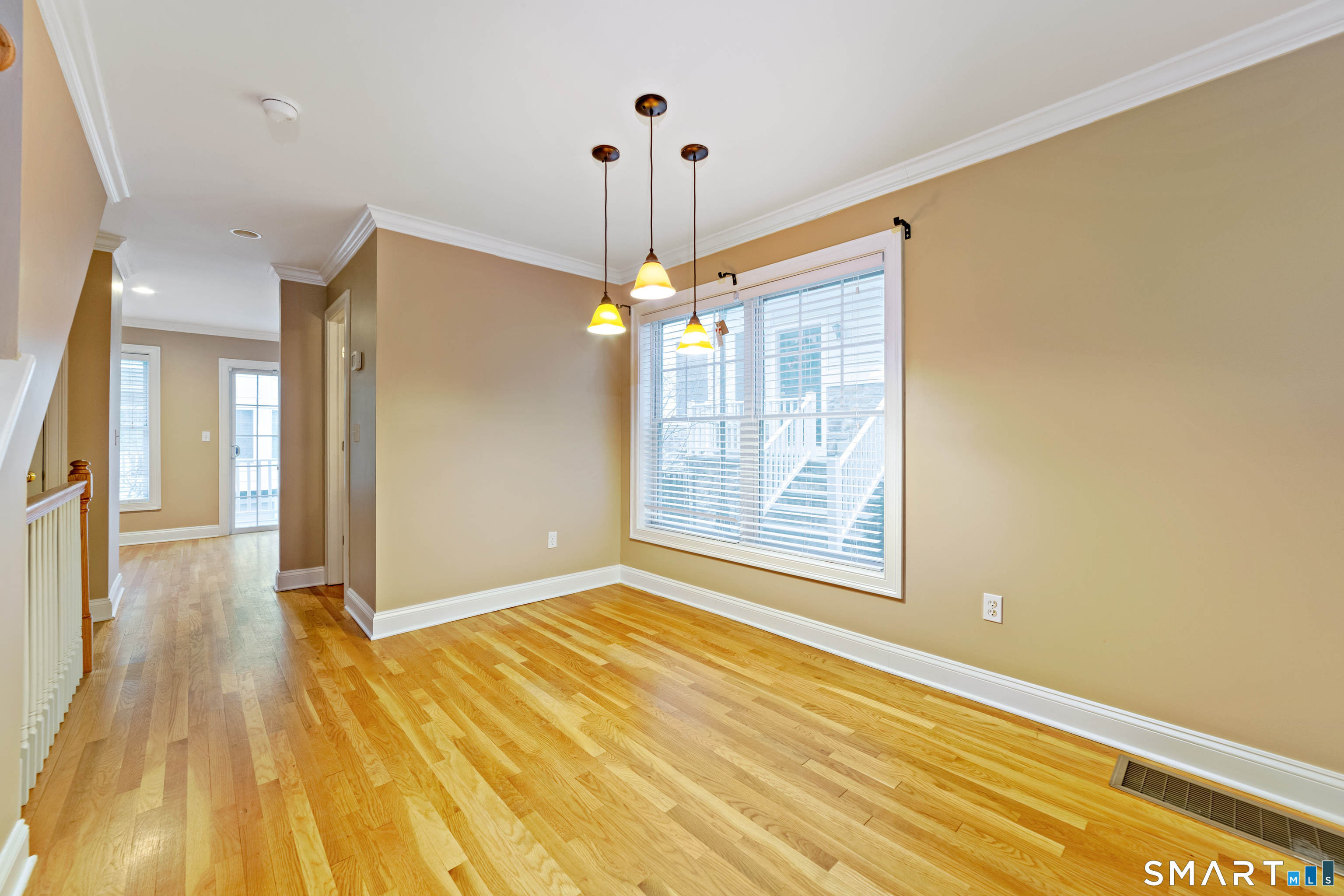 85 Camp Avenue, Stamford, Connecticut photo 5