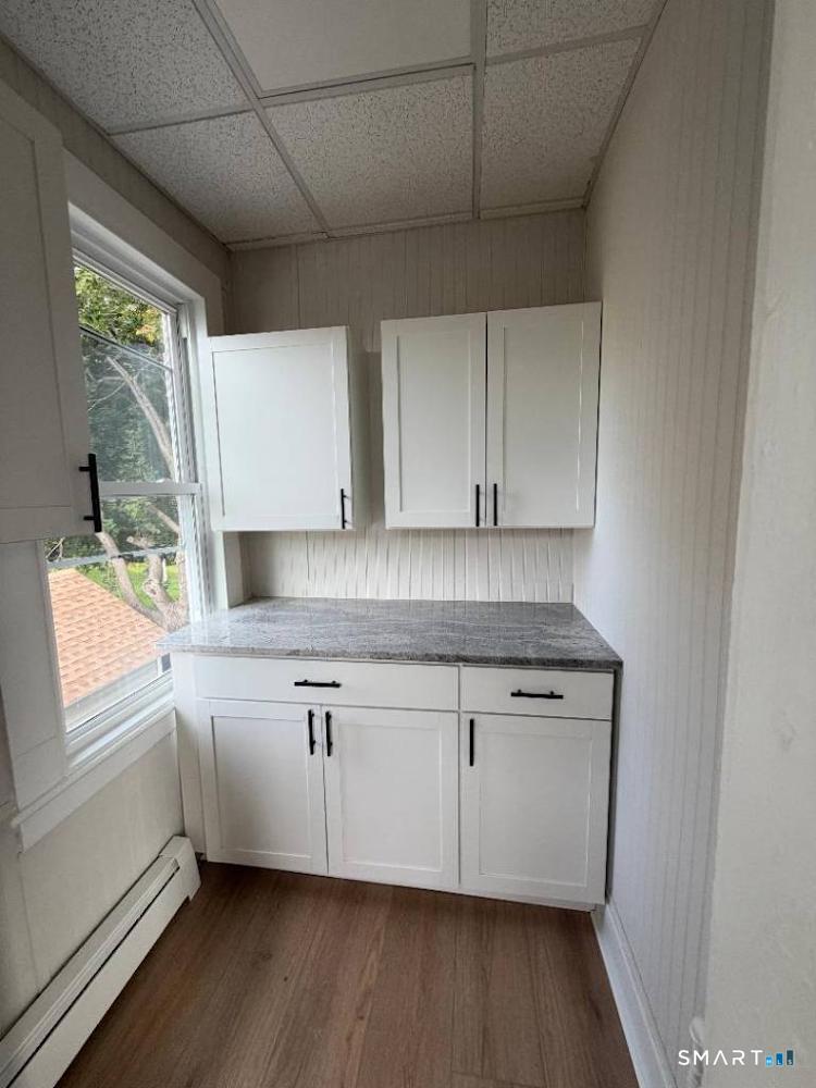 164 curtis Street, #1F, New Britain, CT 06053