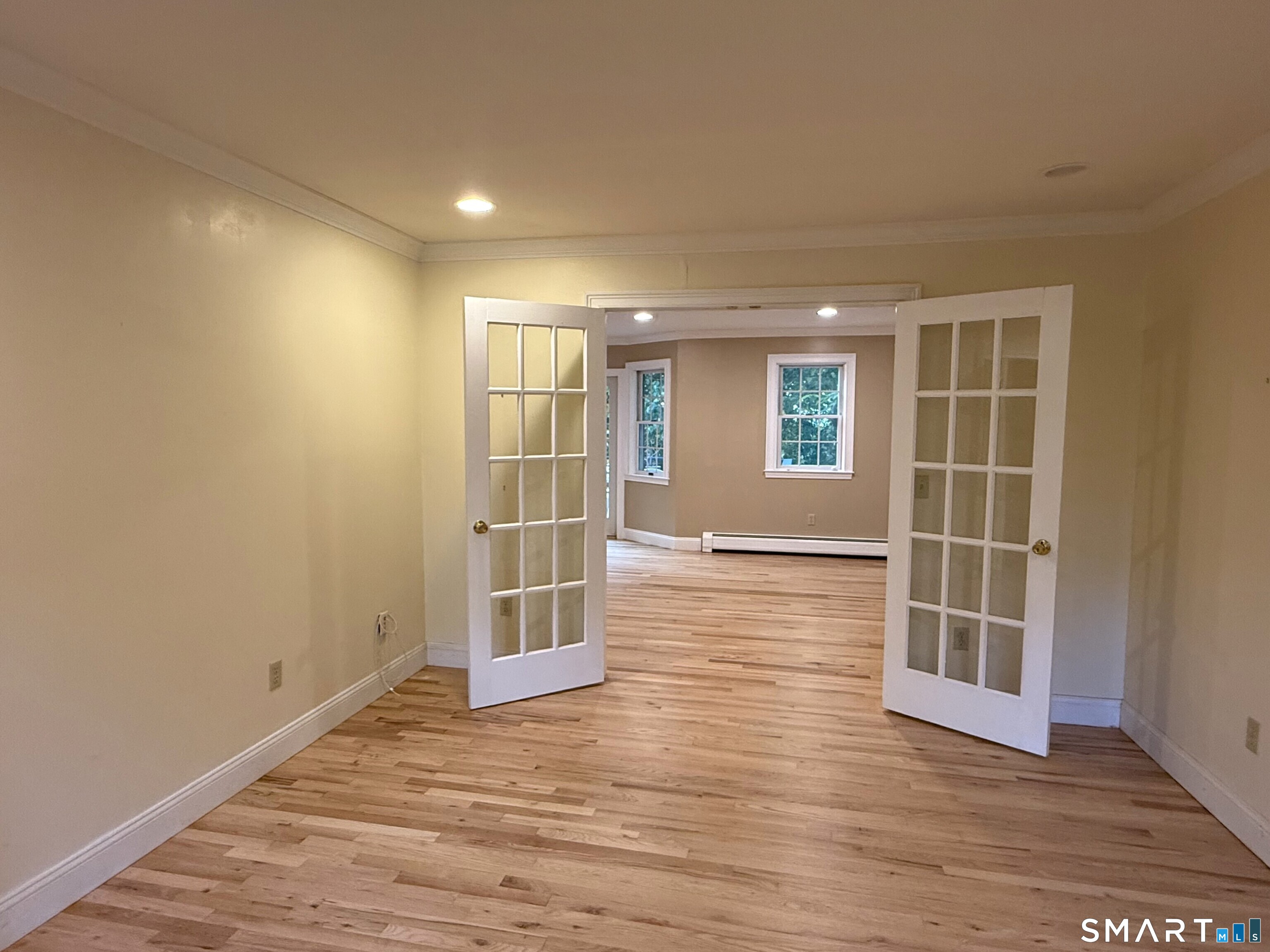 Photo 4 of Single family home for sale at 17 Goodhill Rd, Bethel, CT 06801 | MLS# 24192685 | Listing updated on 2026-10-06