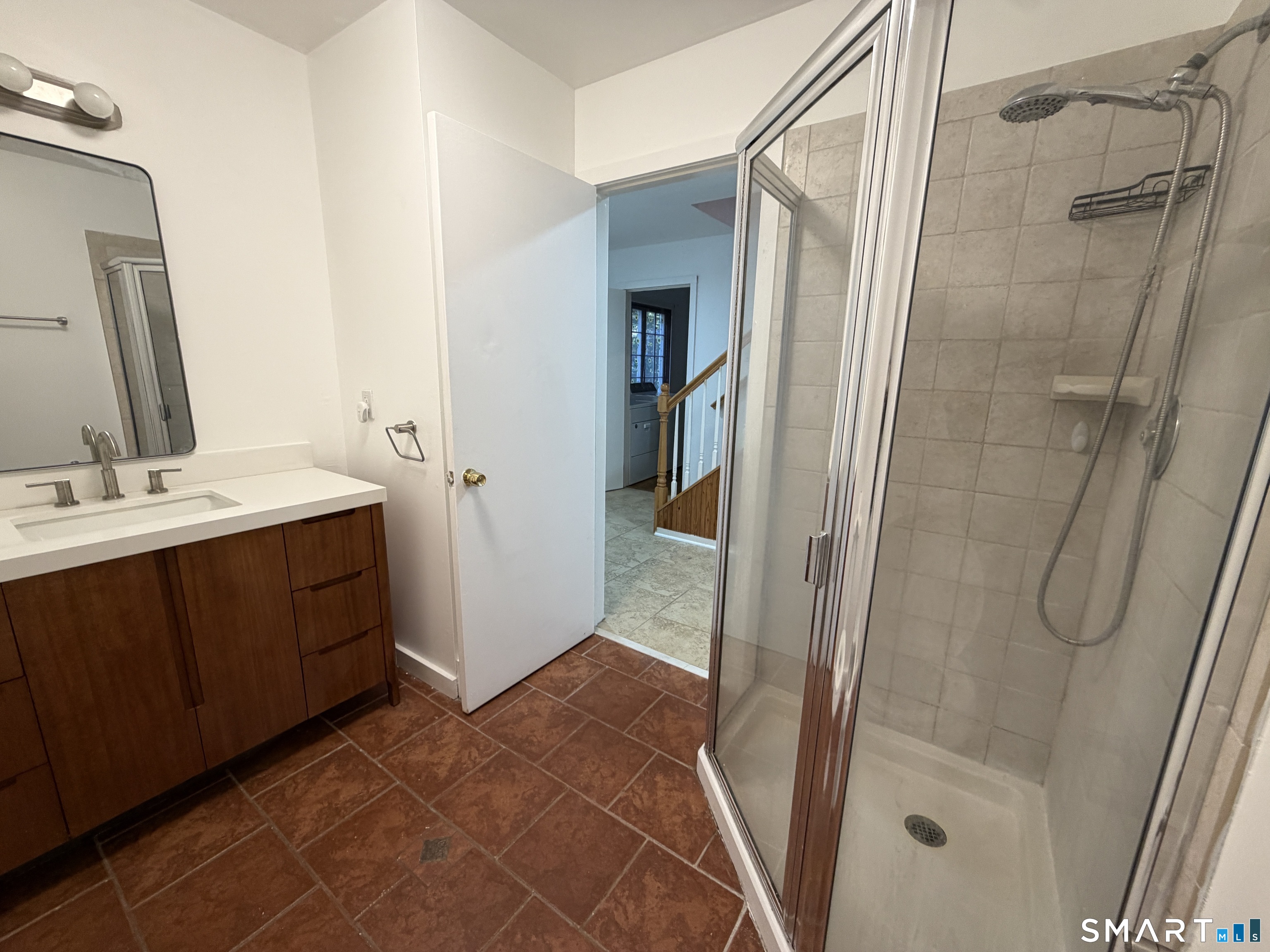 Foto 6 de Casa en renta en 145 Nashville Road, Bethel, CT — $4,200/mes