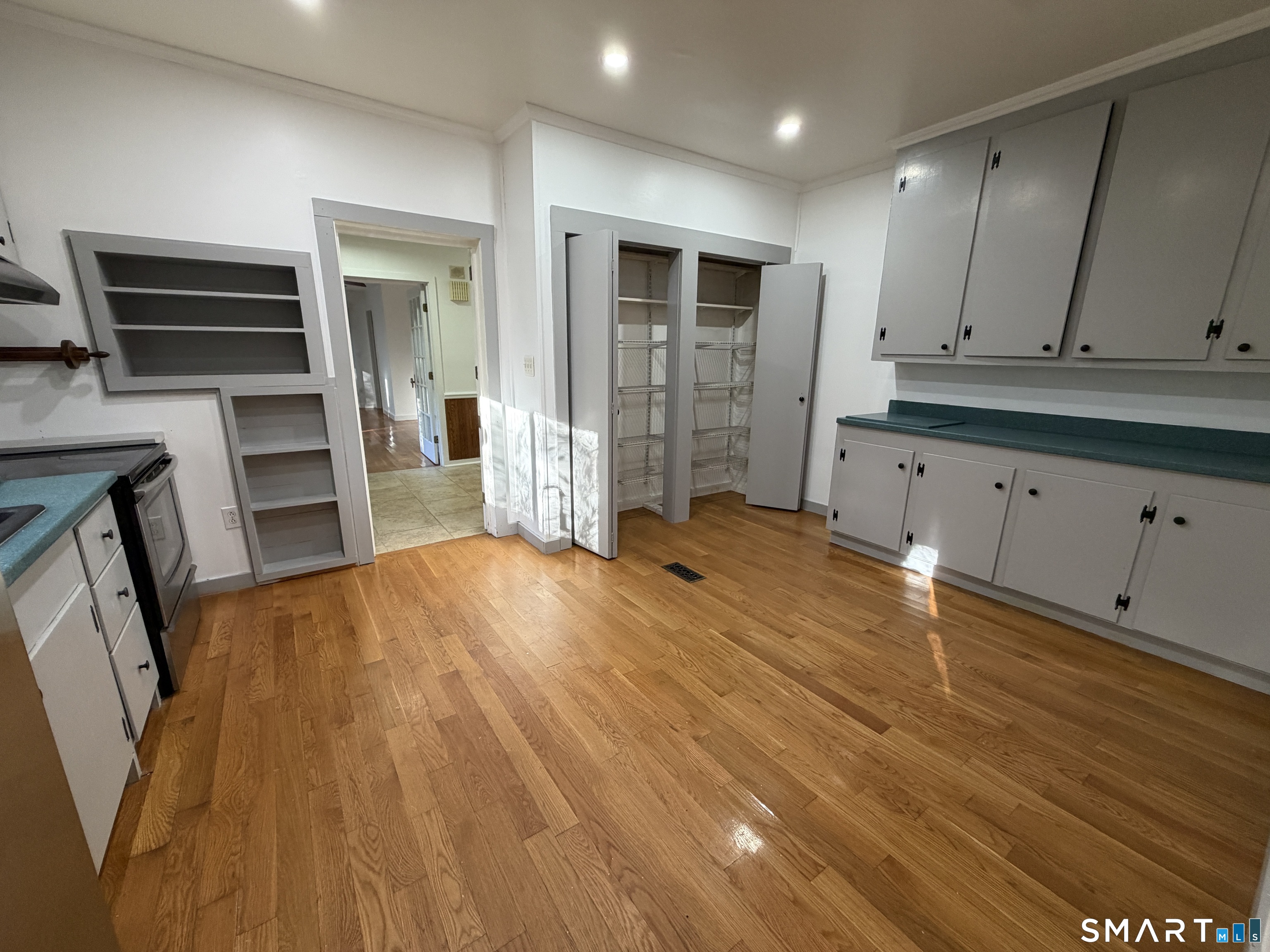 145 Nashville Road photo 11