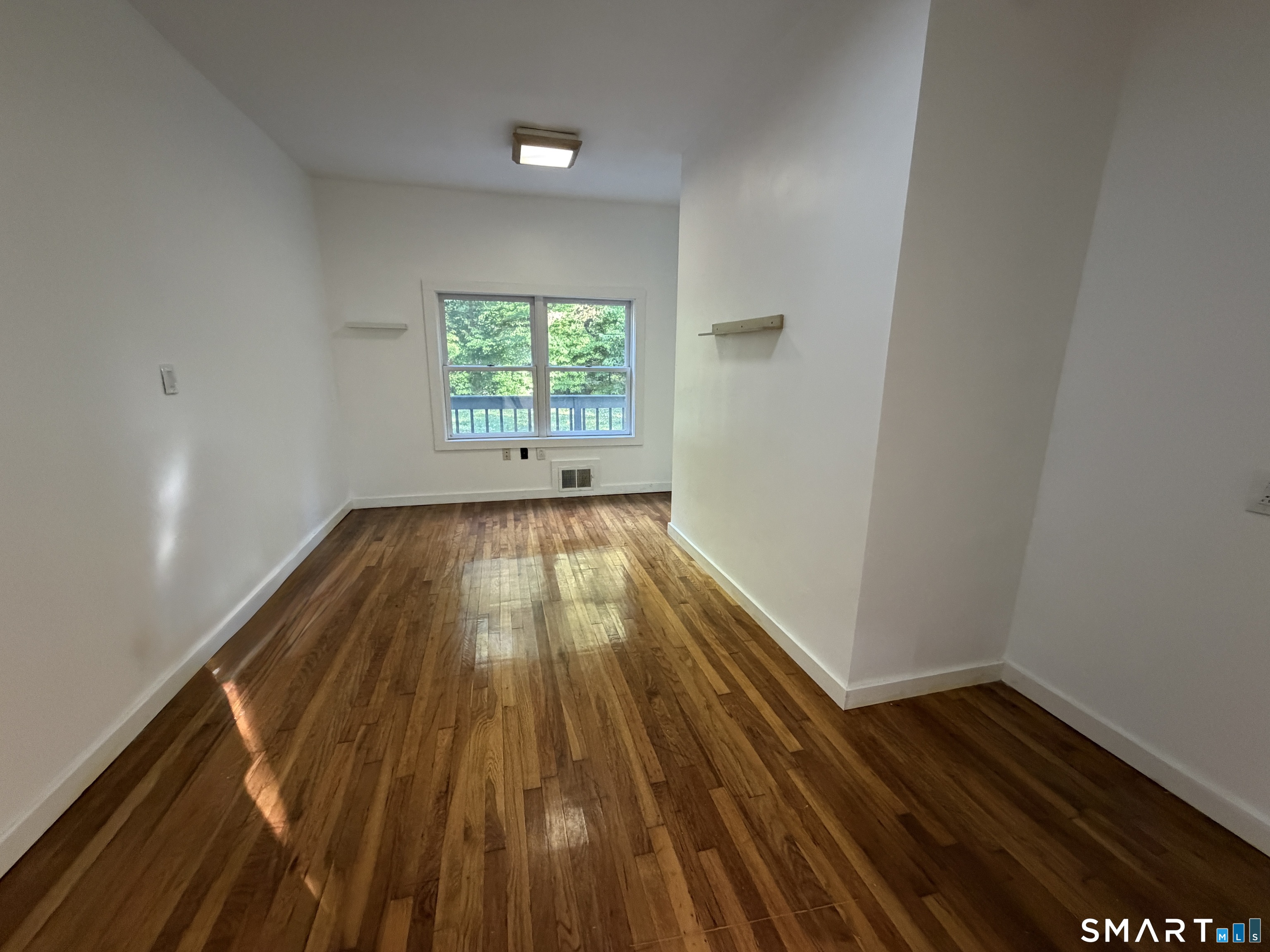 145 Nashville Road photo 14