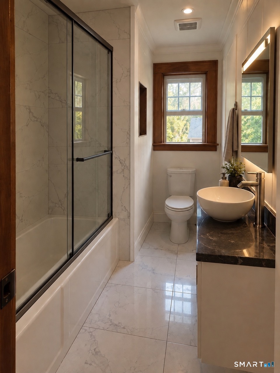 Photo 3 of Single family home for sale at 314 Porter Ave, Middlebury, CT 06762 | MLS# 24209861 | Listing updated on 2026-10-06
