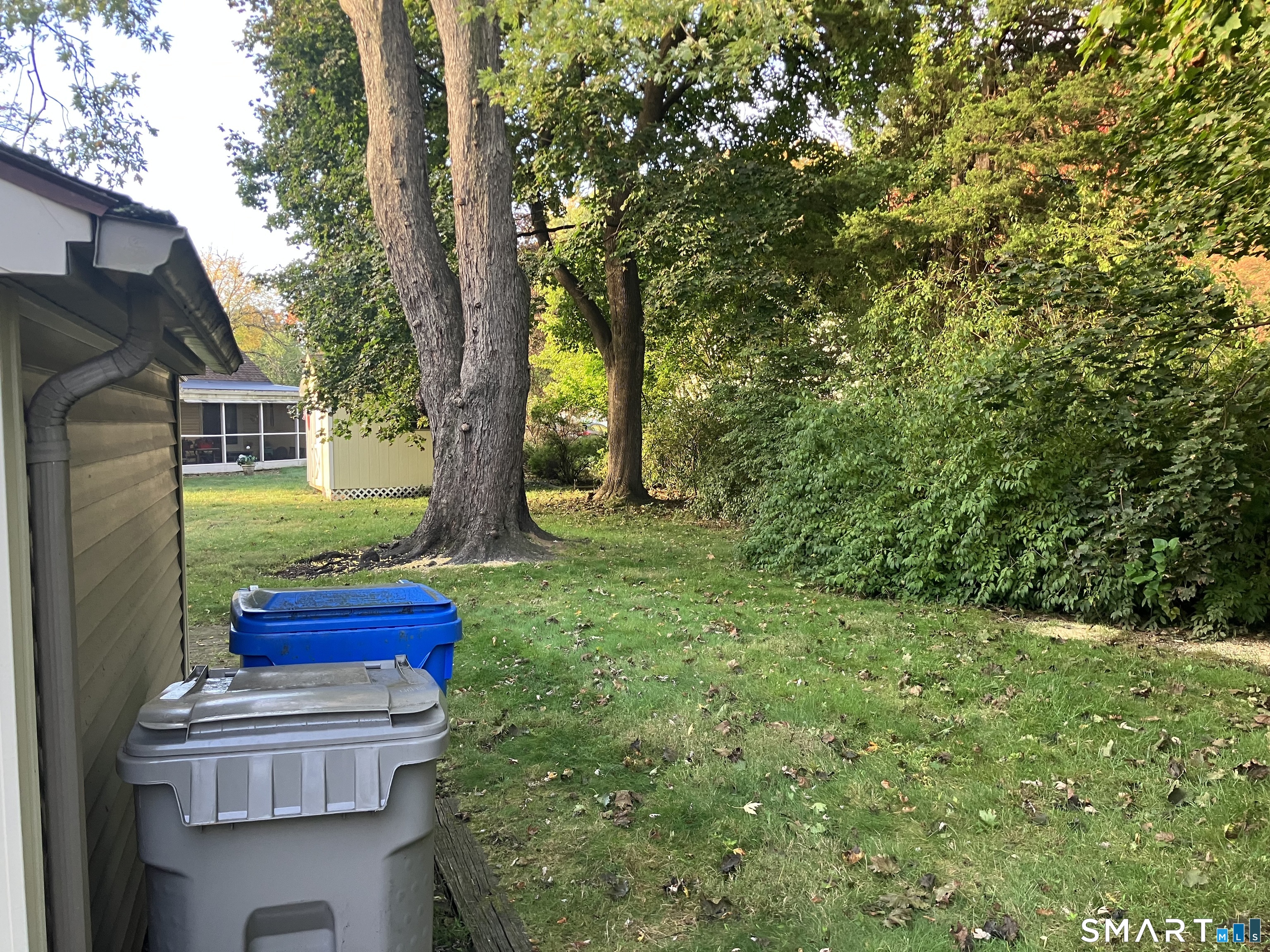 Photo 3 of Single family home for sale at 237 King St, Bristol, CT 06010 | MLS# 24211825 | Listing updated on 2026-10-07