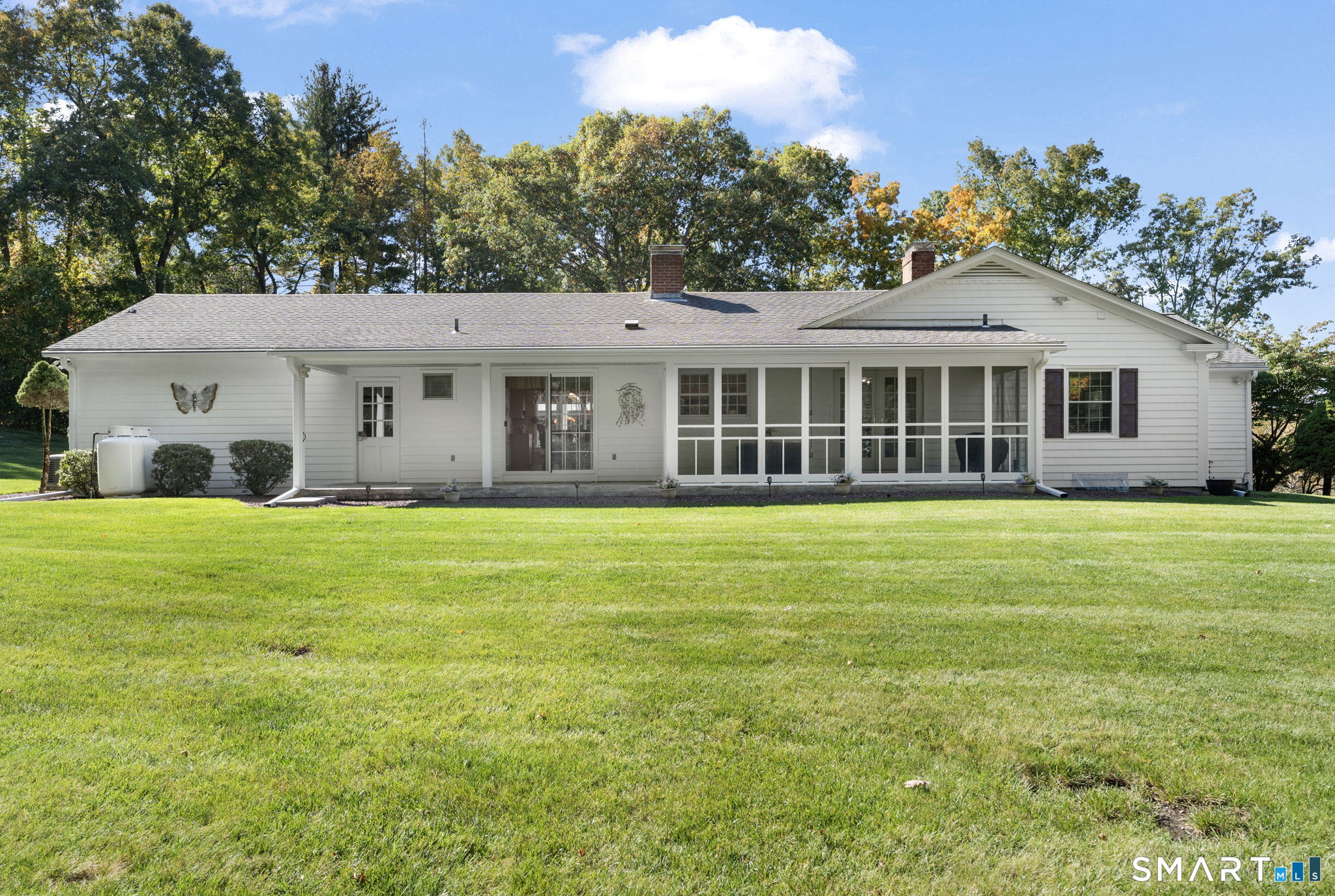 266 Heritage Road photo 37