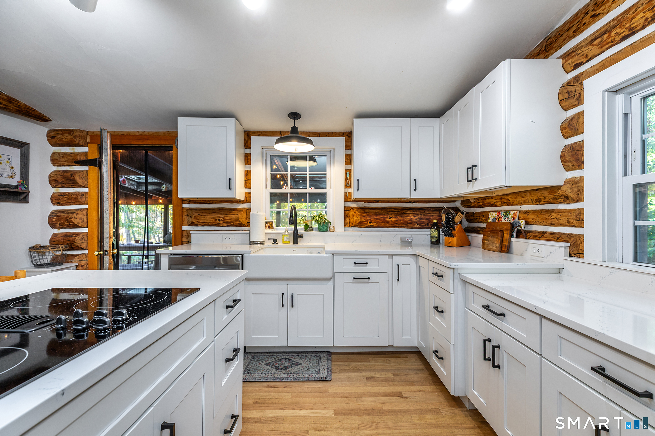 Photo 3 of Single family home for sale at 118 Green Pond Rd, Sherman, CT 06784 | MLS# 24212184 | Listing updated on 2026-10-07