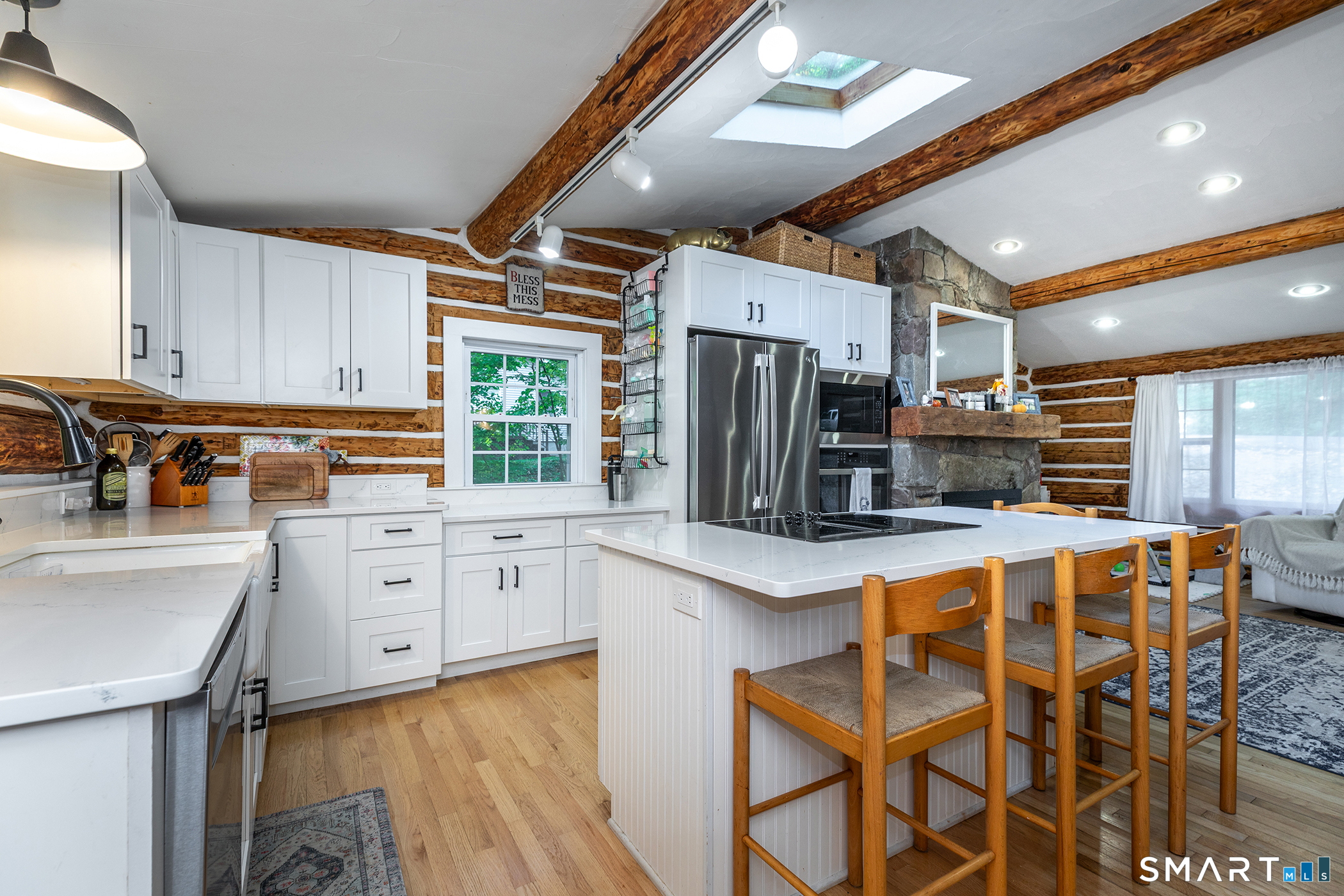 Photo 4 of Single family home for sale at 118 Green Pond Rd, Sherman, CT 06784 | MLS# 24212184 | Listing updated on 2026-10-07