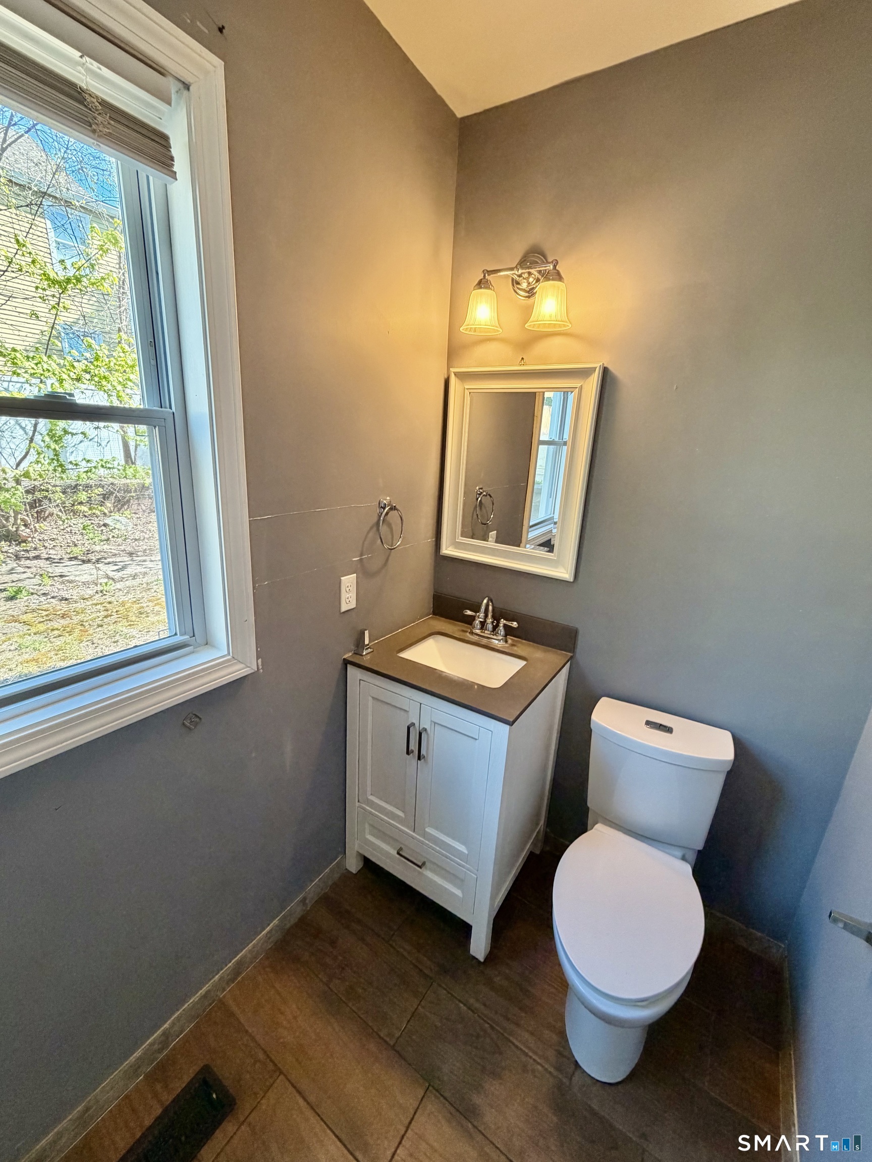 151 West Center Street photo 11