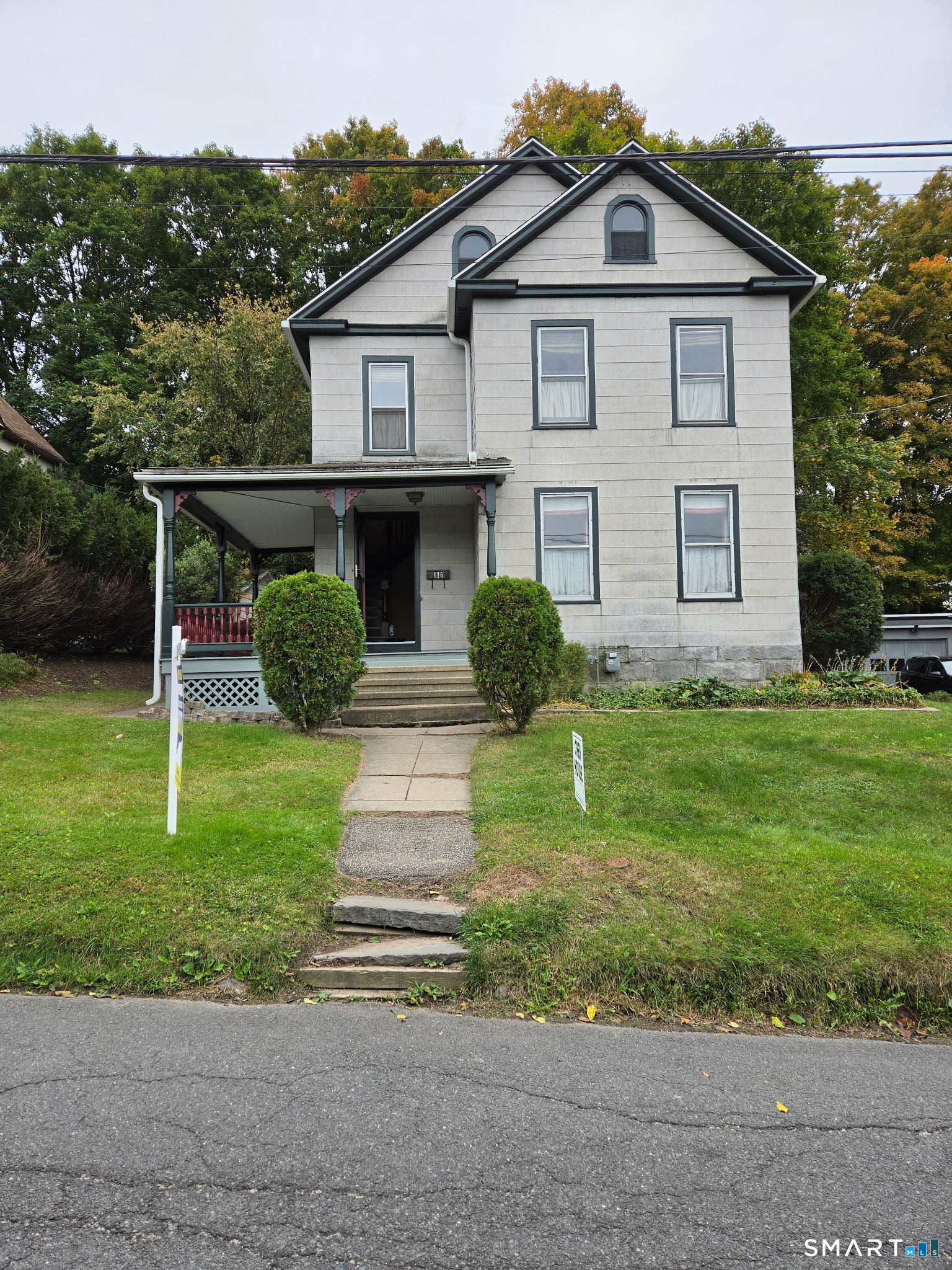 Photo 3 of Single family home for sale at 176 Faber Ave, Waterbury, CT 06704 | MLS# 24203932 | Listing updated on 2026-10-06
