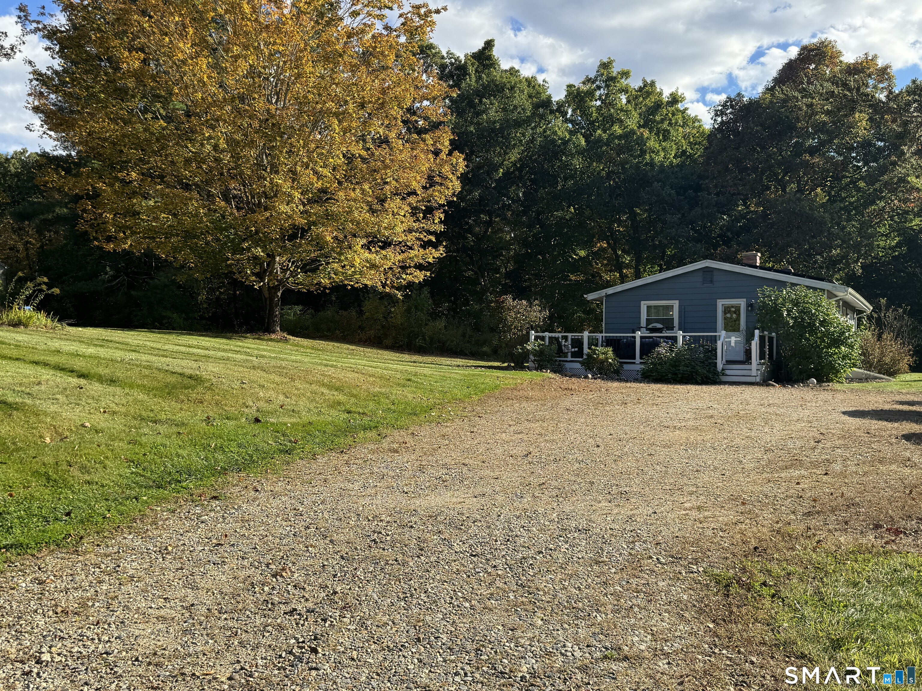 4 Oak Ridge Drive photo 27