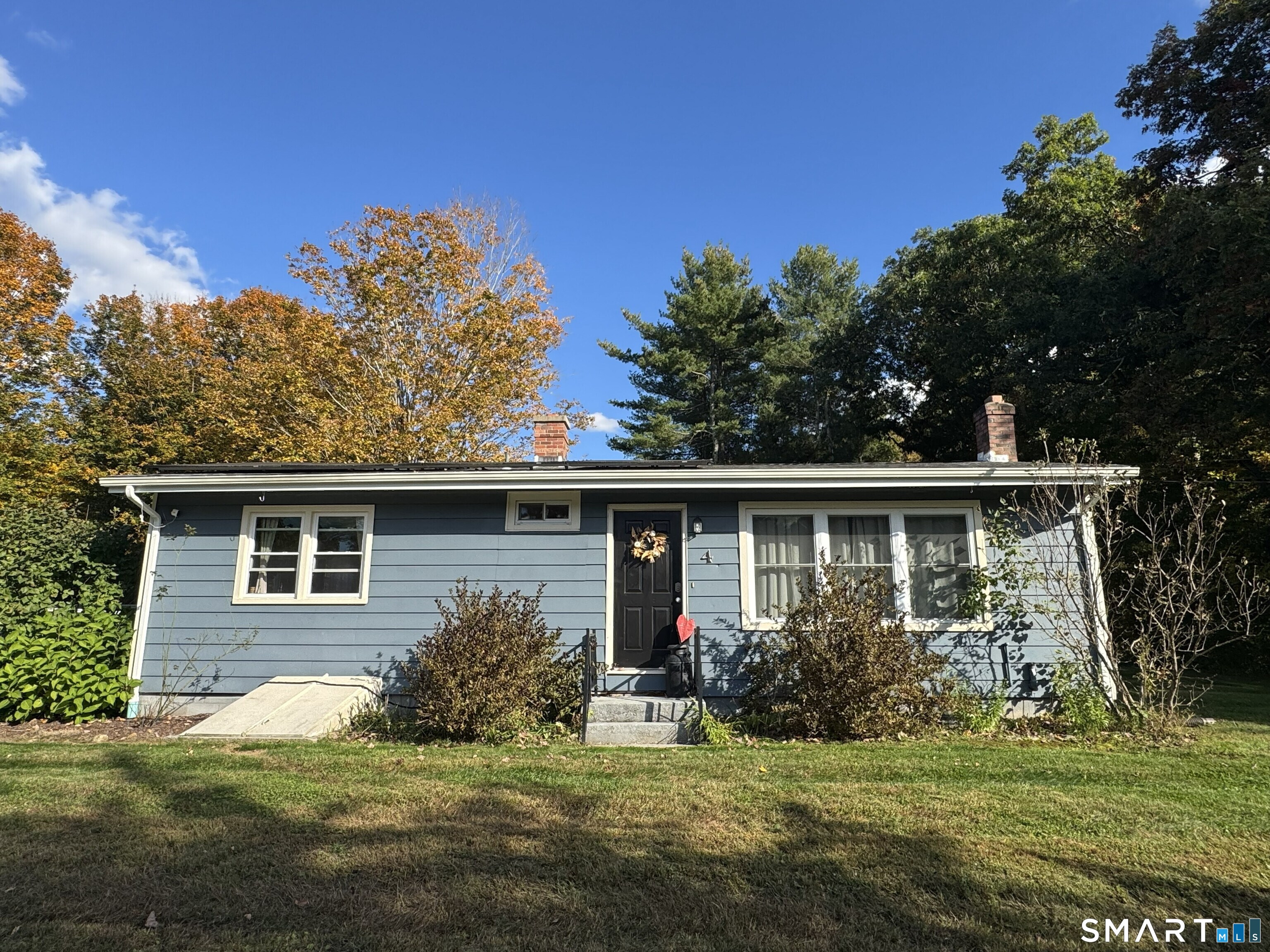 Property photo for 4 Oak Ridge Drive, Colchester, CT