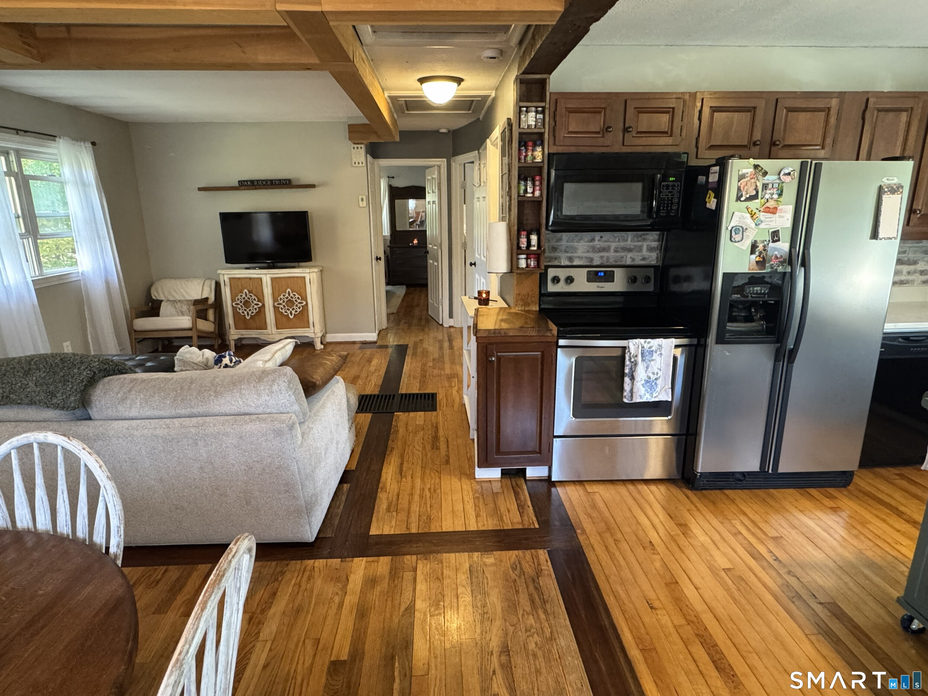 4 Oak Ridge Drive photo 8