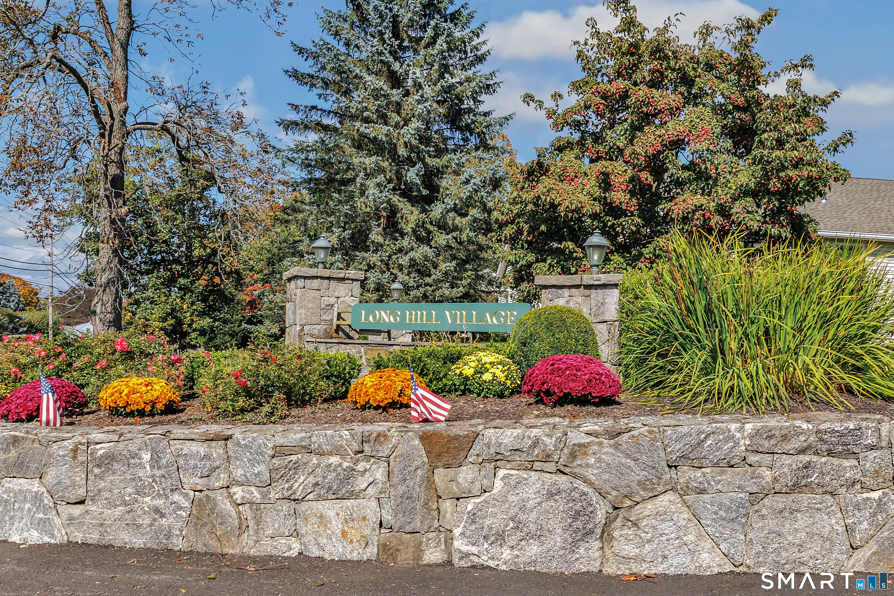 Condo for sale at 36 Long Hl Pl, Trumbull, CT 06611 | MLS# 24211902