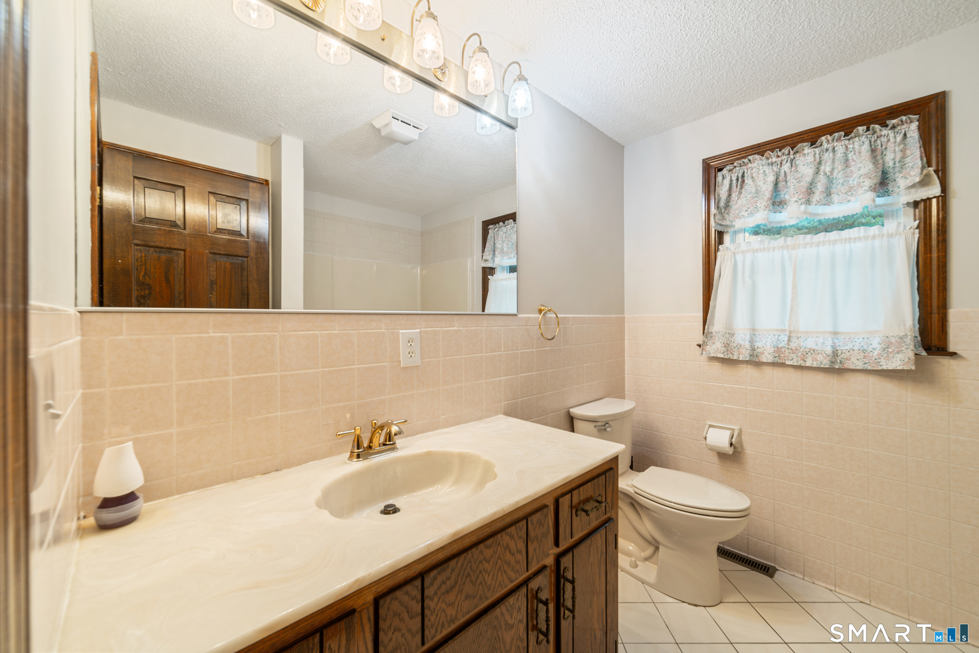 548 Beecher Road photo 16