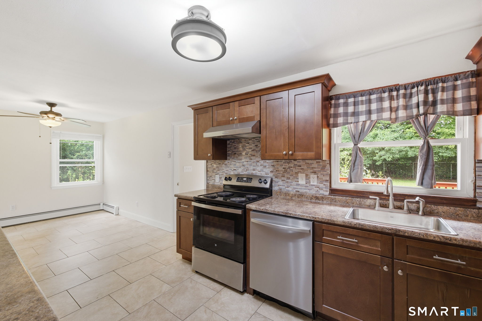 17 Sherman Road photo 12