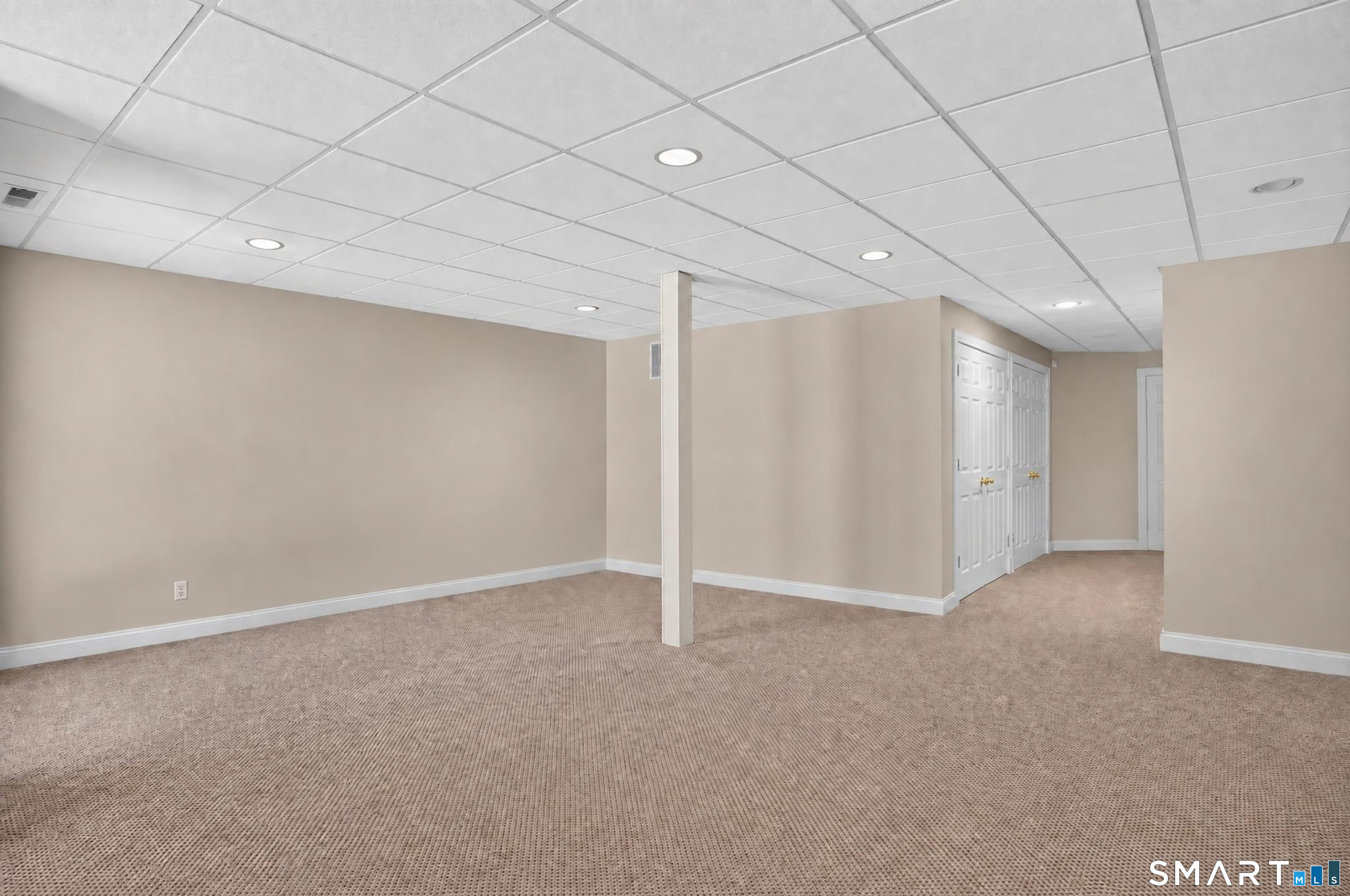 17 Regency, Unit 17 photo 23