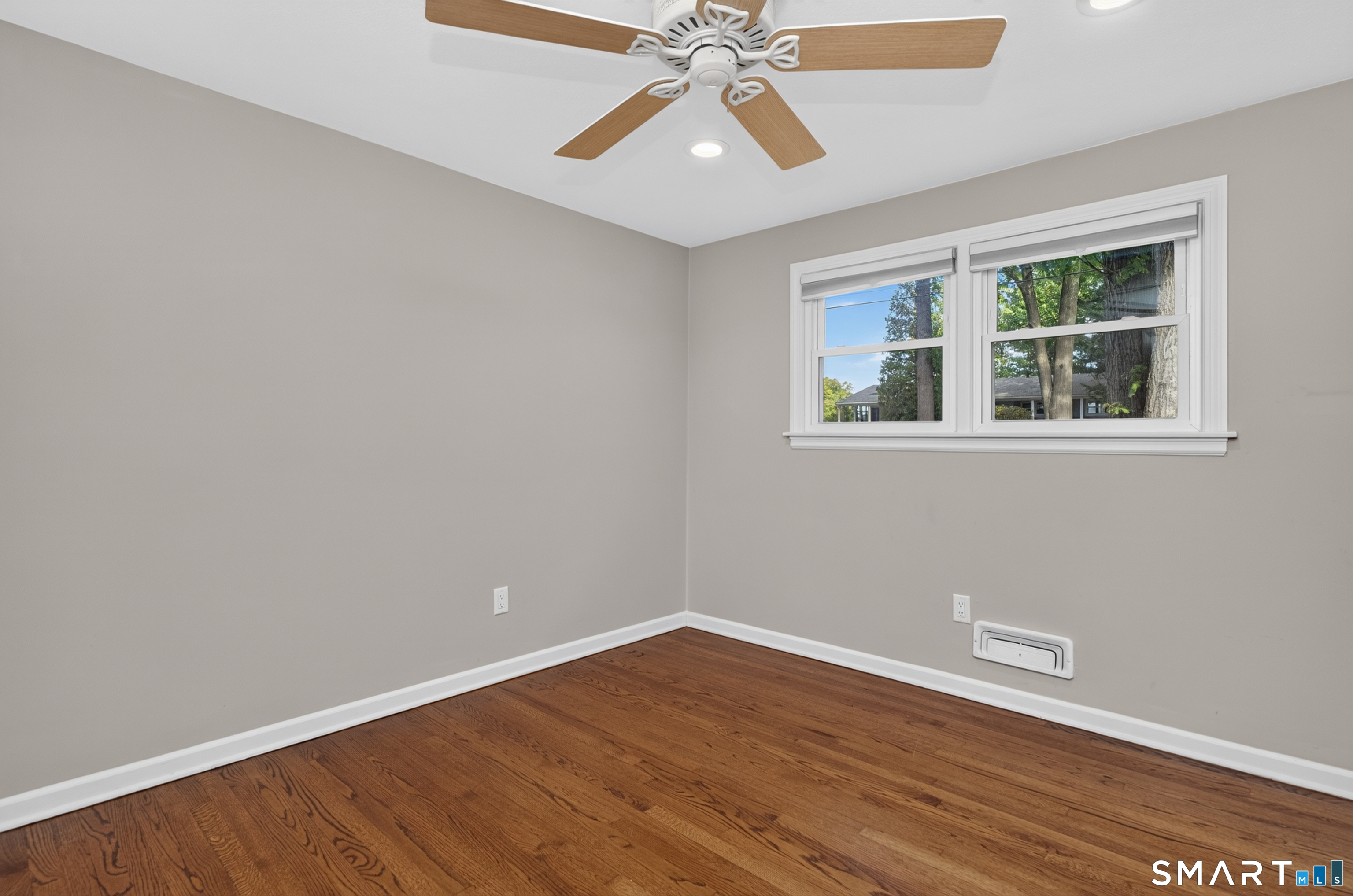 114 Forest Drive photo 21