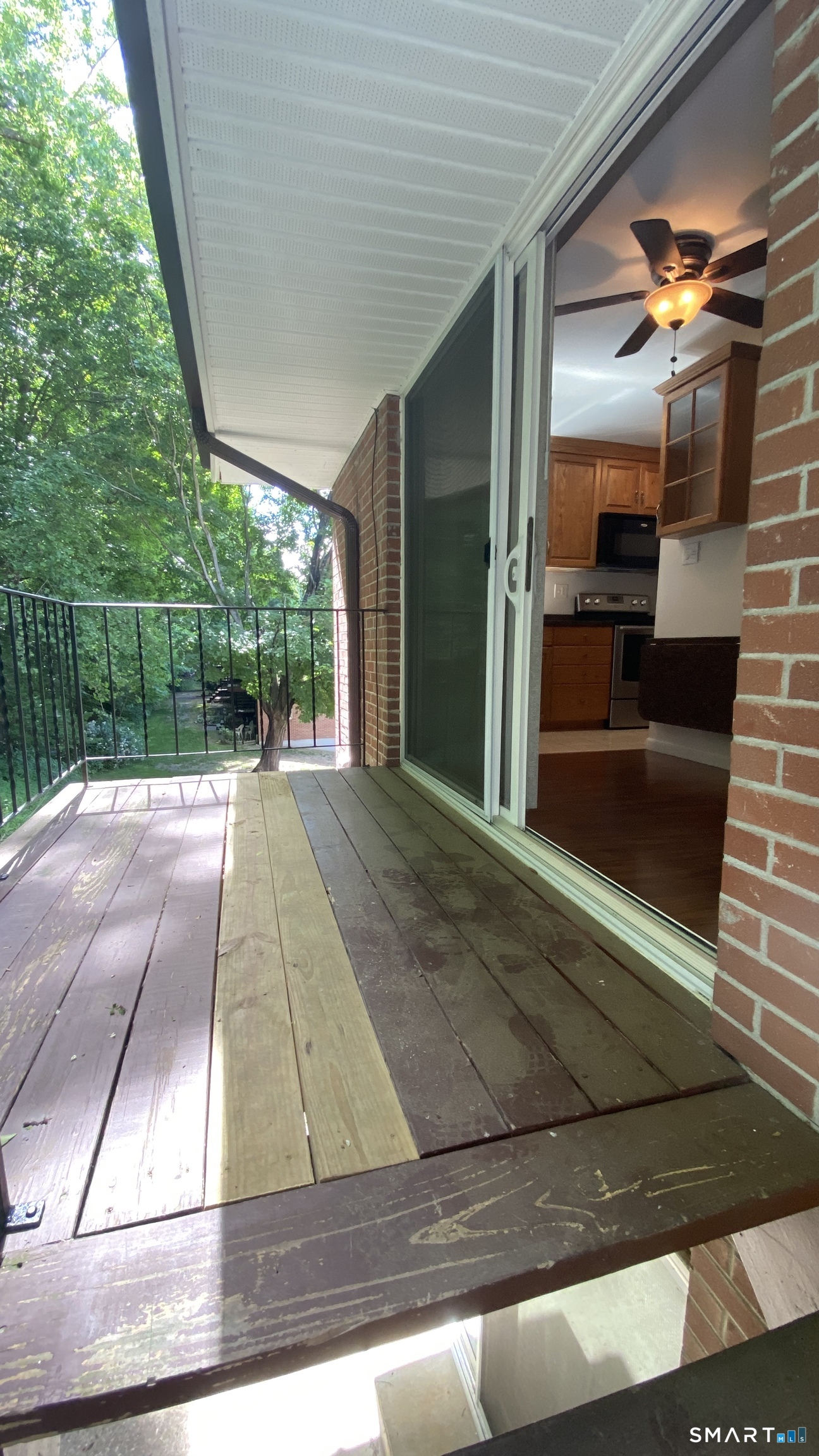 1646 Farmington Avenue Unit #3 photo 15