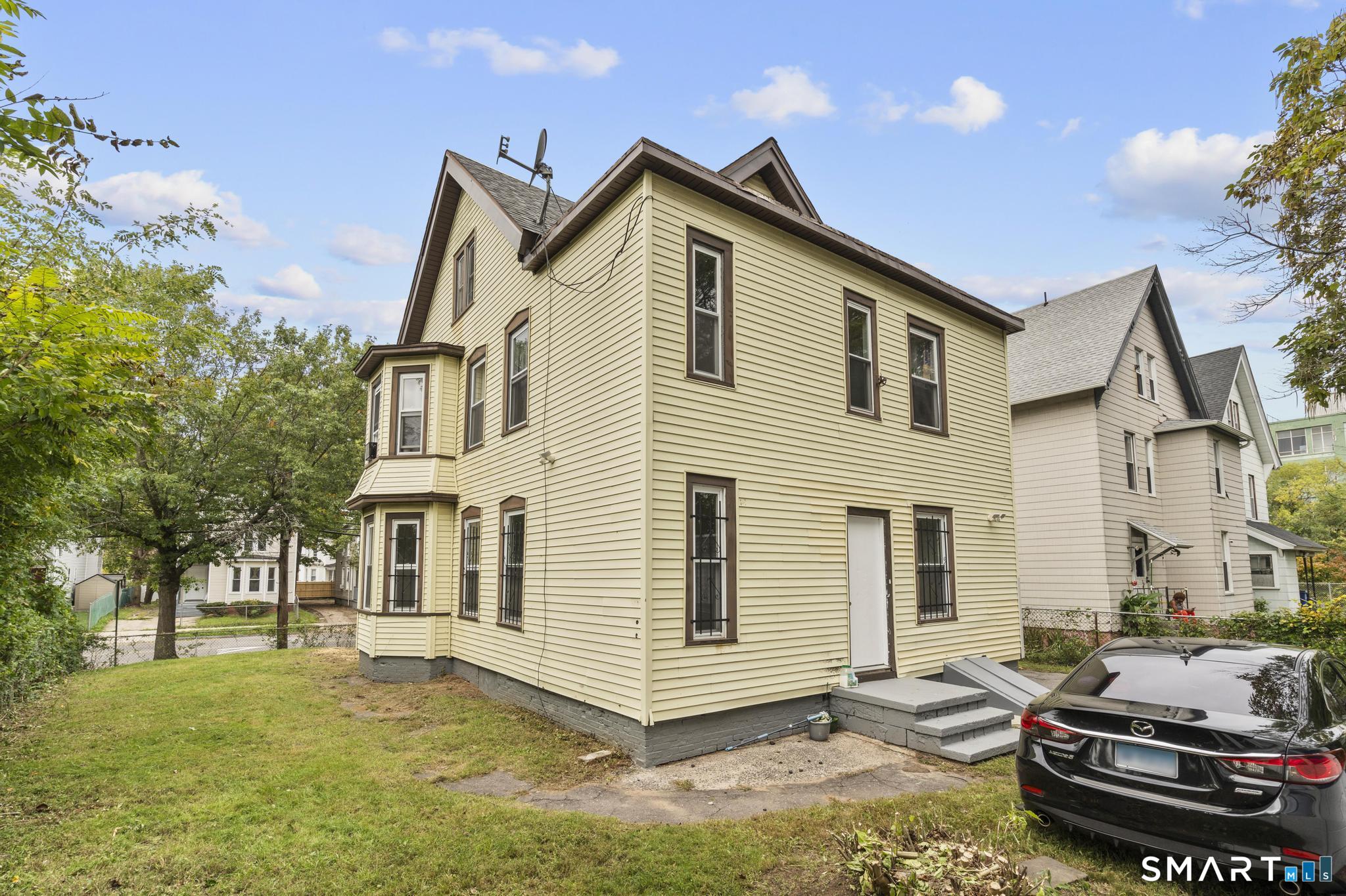 57 Shelton Avenue photo 24