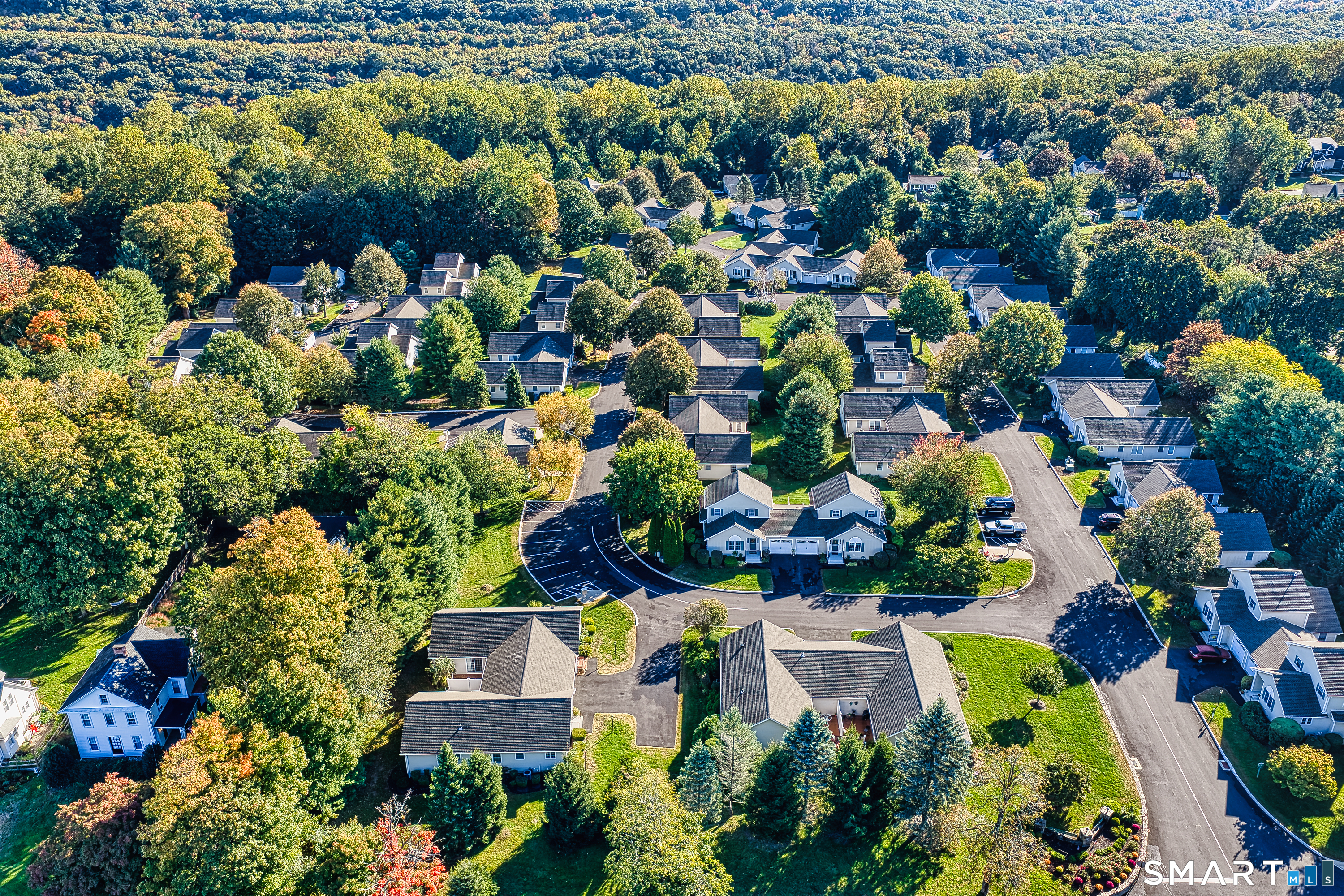 Photo 1 of Condo for sale at 36 Long Hl Pl, Trumbull, CT 06611 | MLS# 24211902 | Listing updated on 2026-10-10