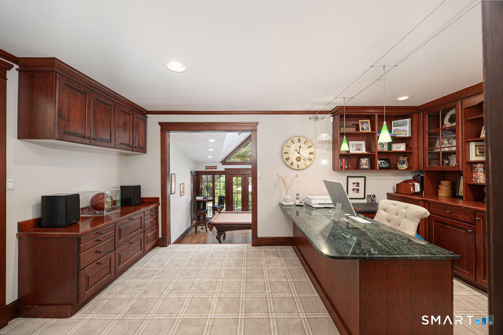 64 Huckleberry Hollow photo 20
