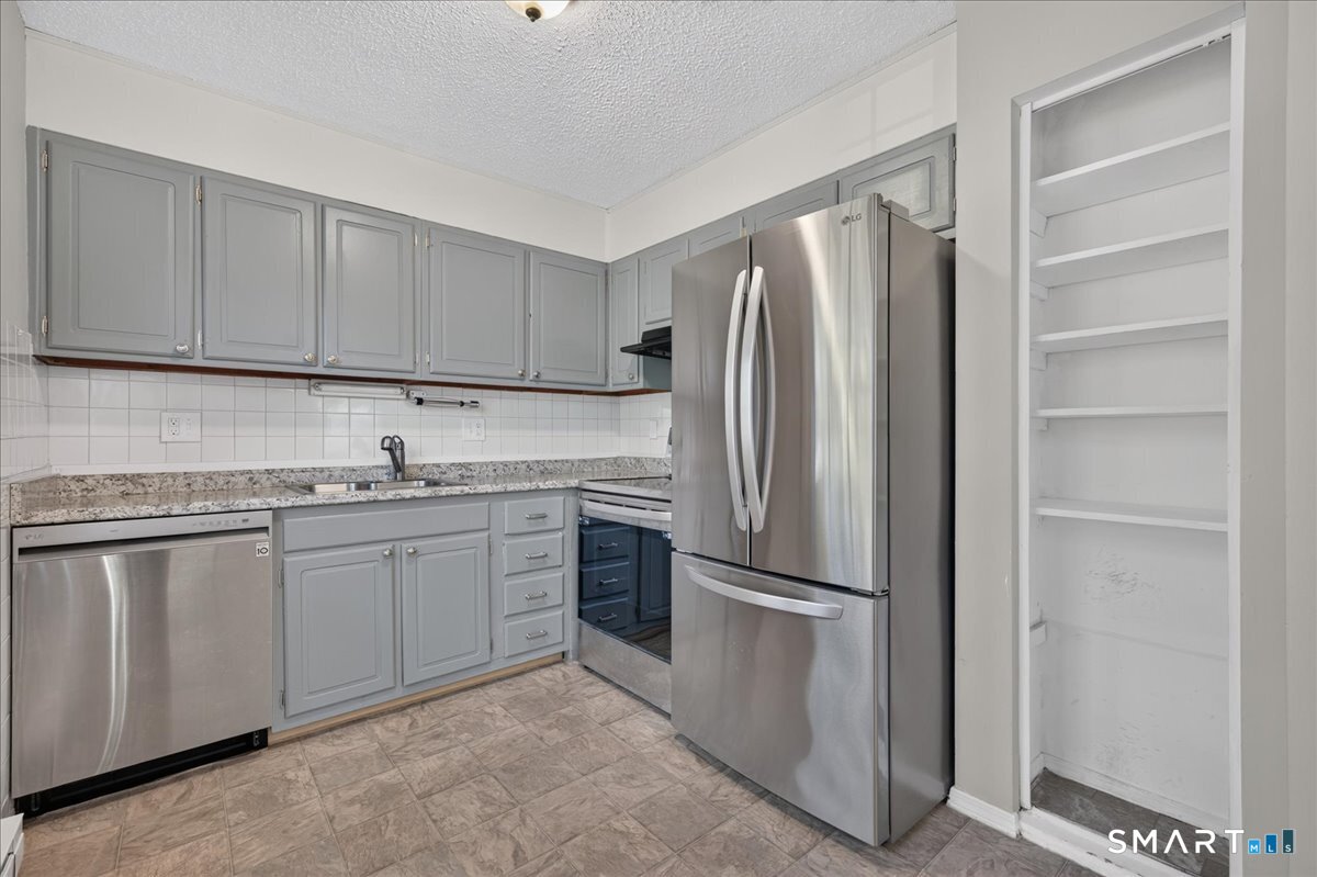 161 Cynthia Lane Unit #C6 photo 16