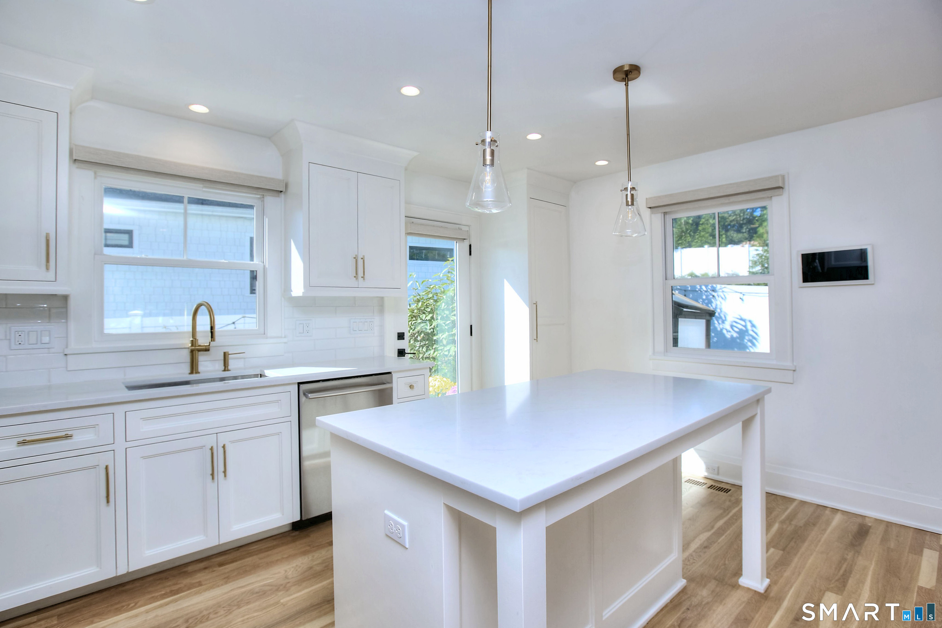 1 Sunrise, Unit B photo 14