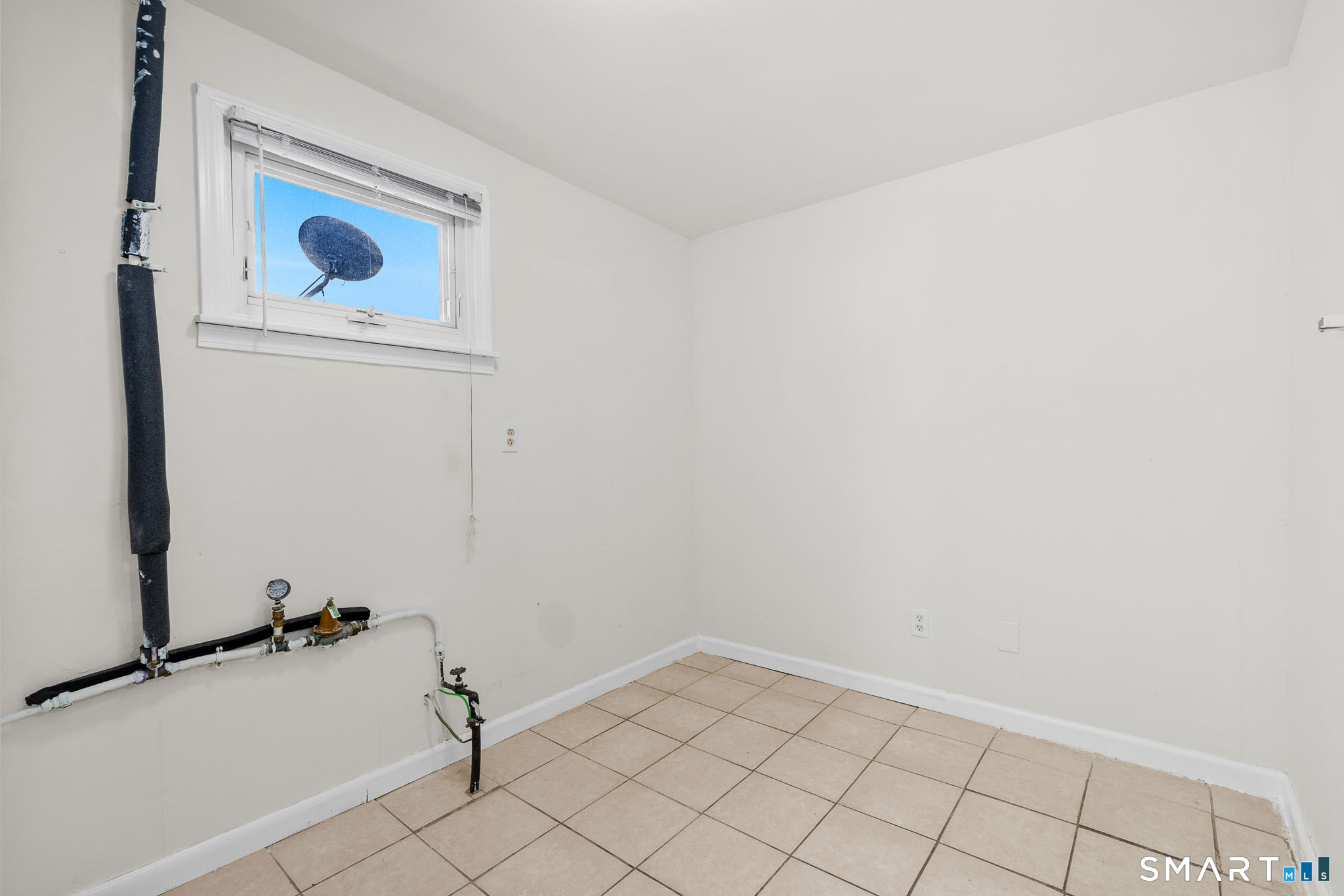 31 Scott Street, East Hartford, CT 06118