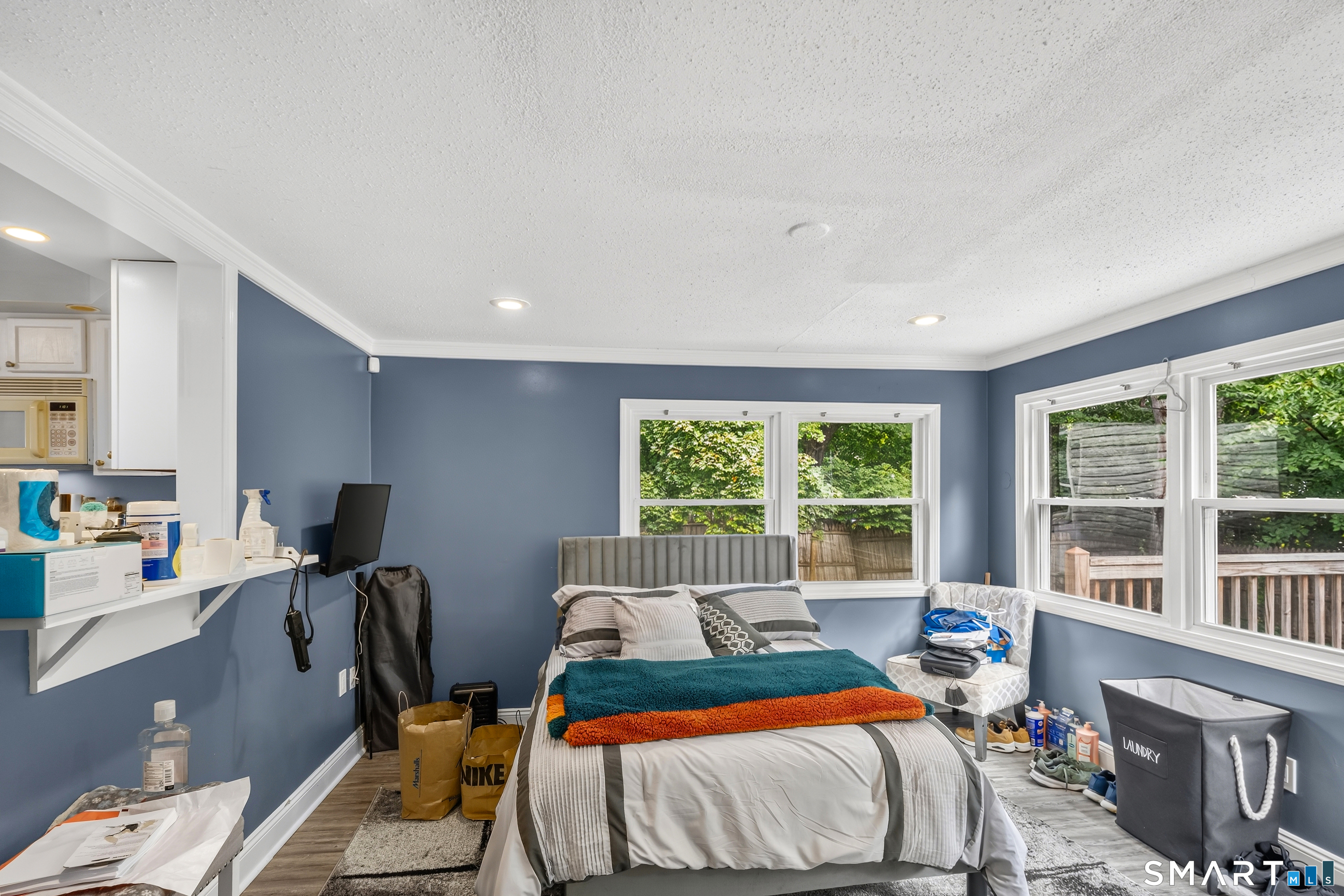 25 White Drive photo 14