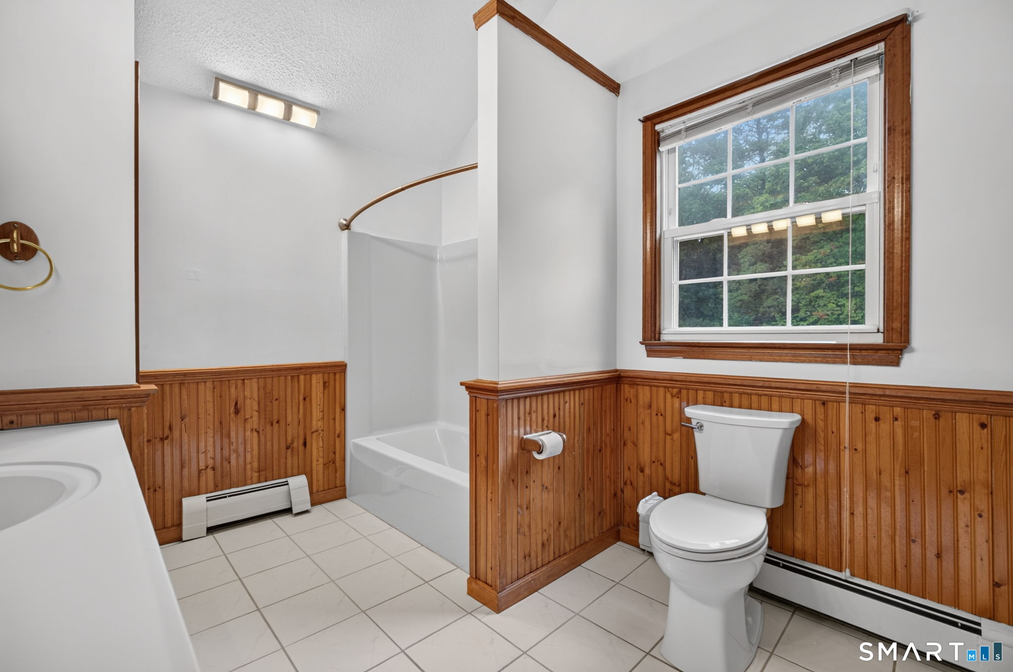 123 Field Road, Cromwell, CT 06416