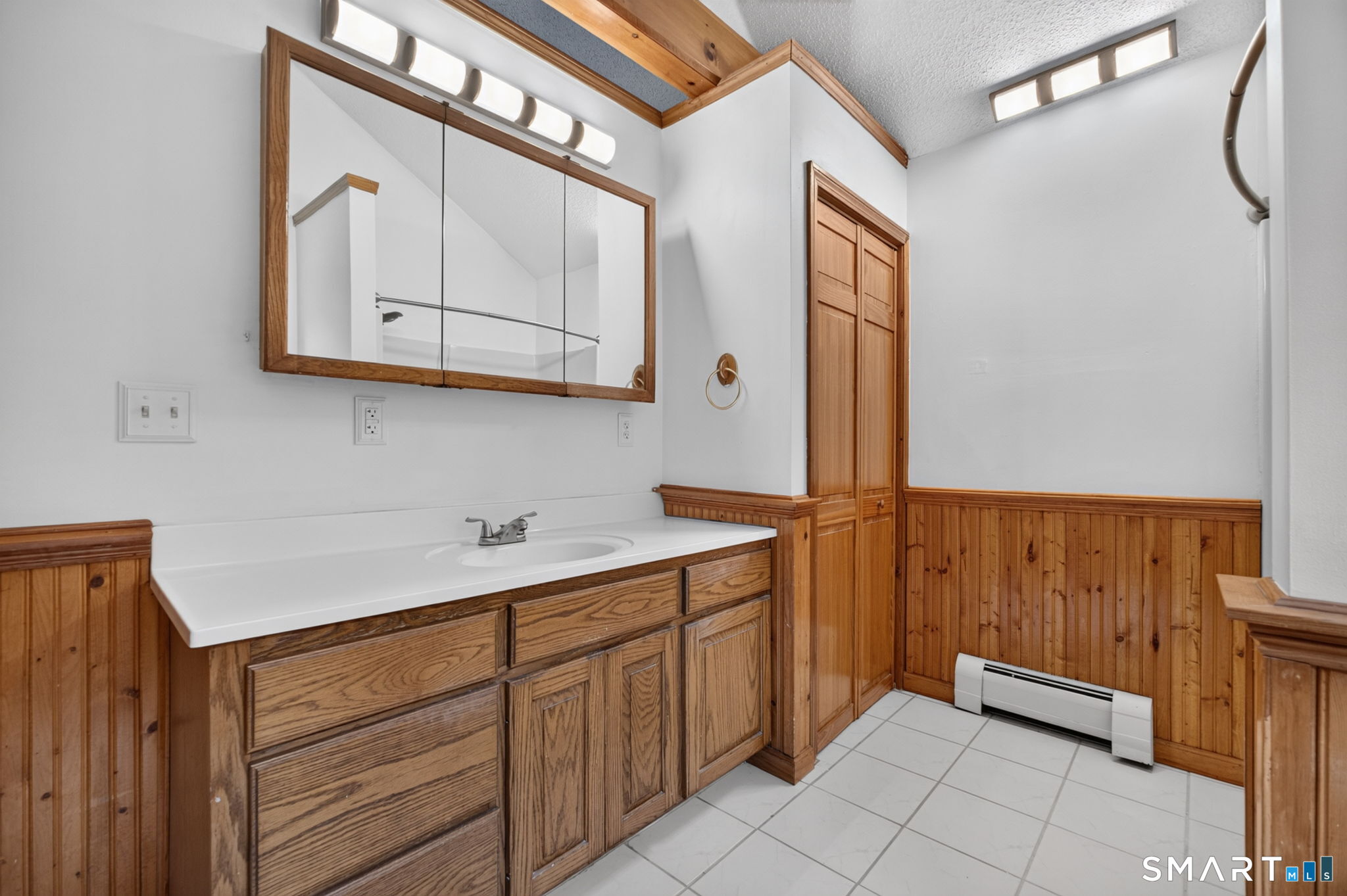 123 Field Road, Cromwell, CT 06416