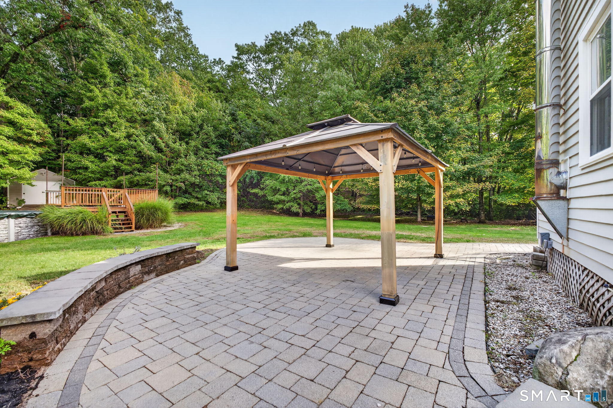 123 Field Road, Cromwell, CT 06416
