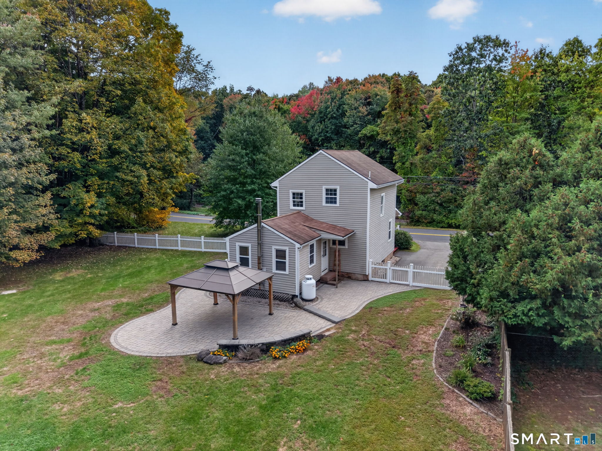 123 Field Road, Cromwell, CT 06416