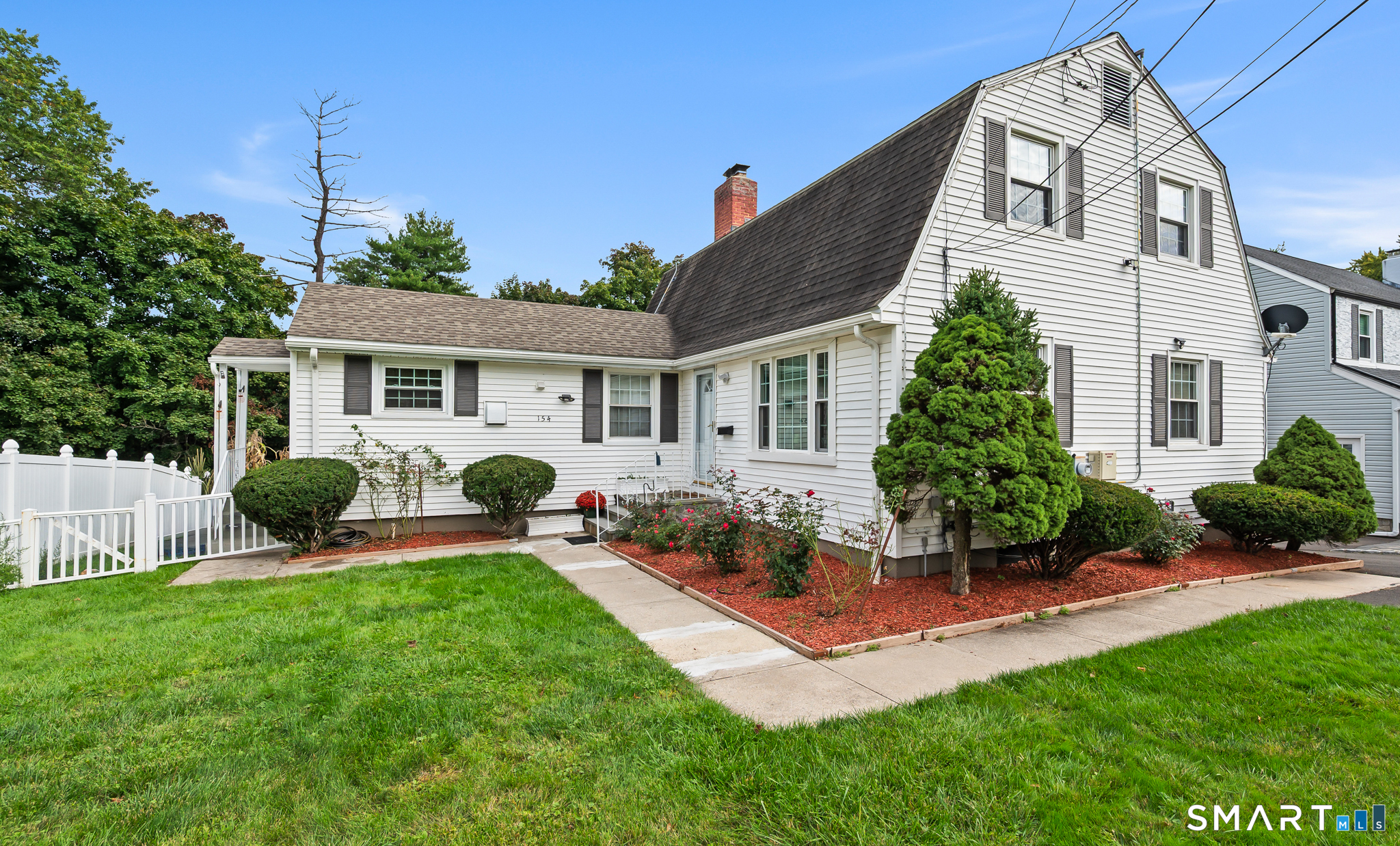 Photo 1 of Single family home for sale at 154 Overbrook Rd, West Hartford, CT 06107 | MLS# 24212306 | Listing updated on 2026-10-06