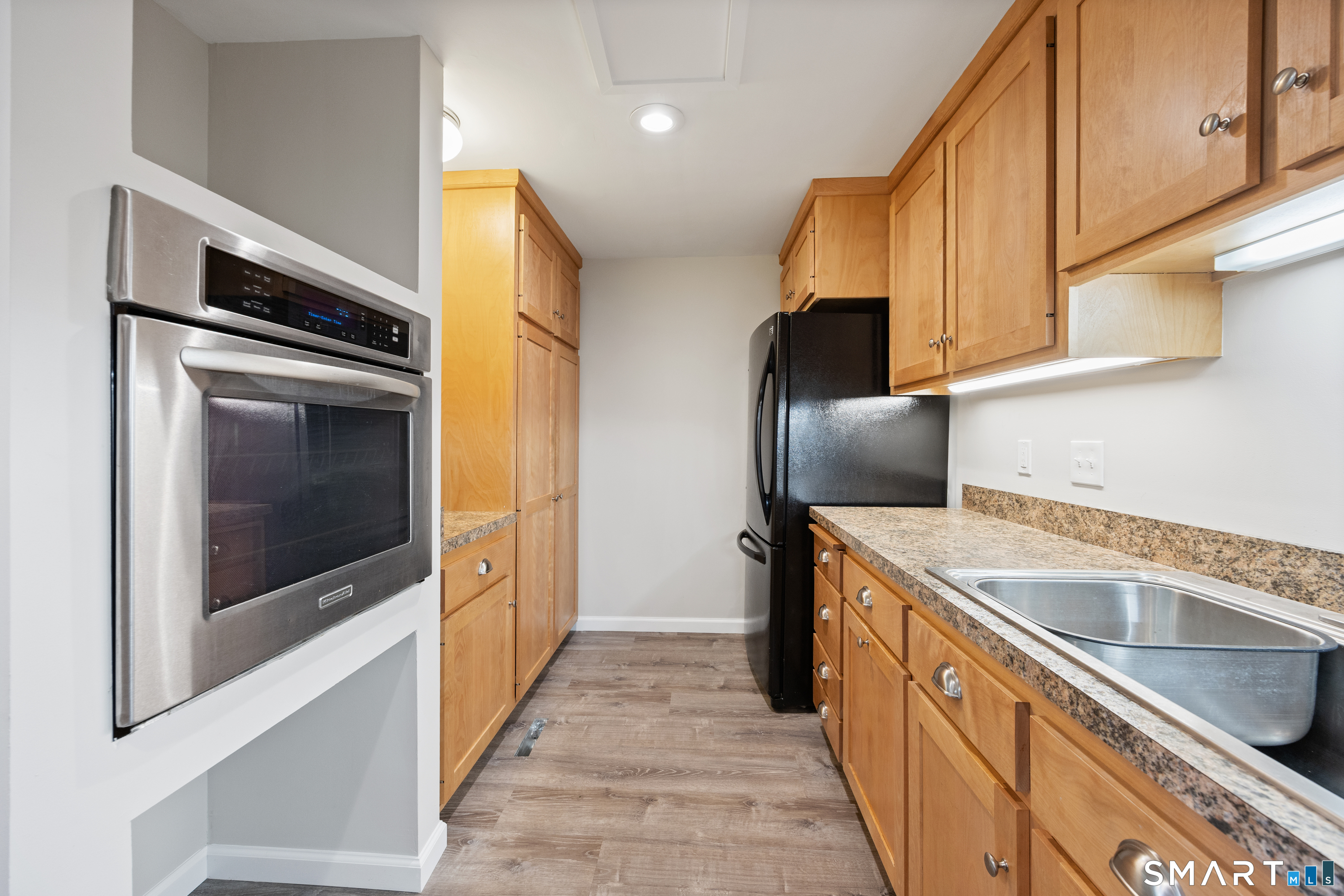 247 North Main Street Unit #B photo 8