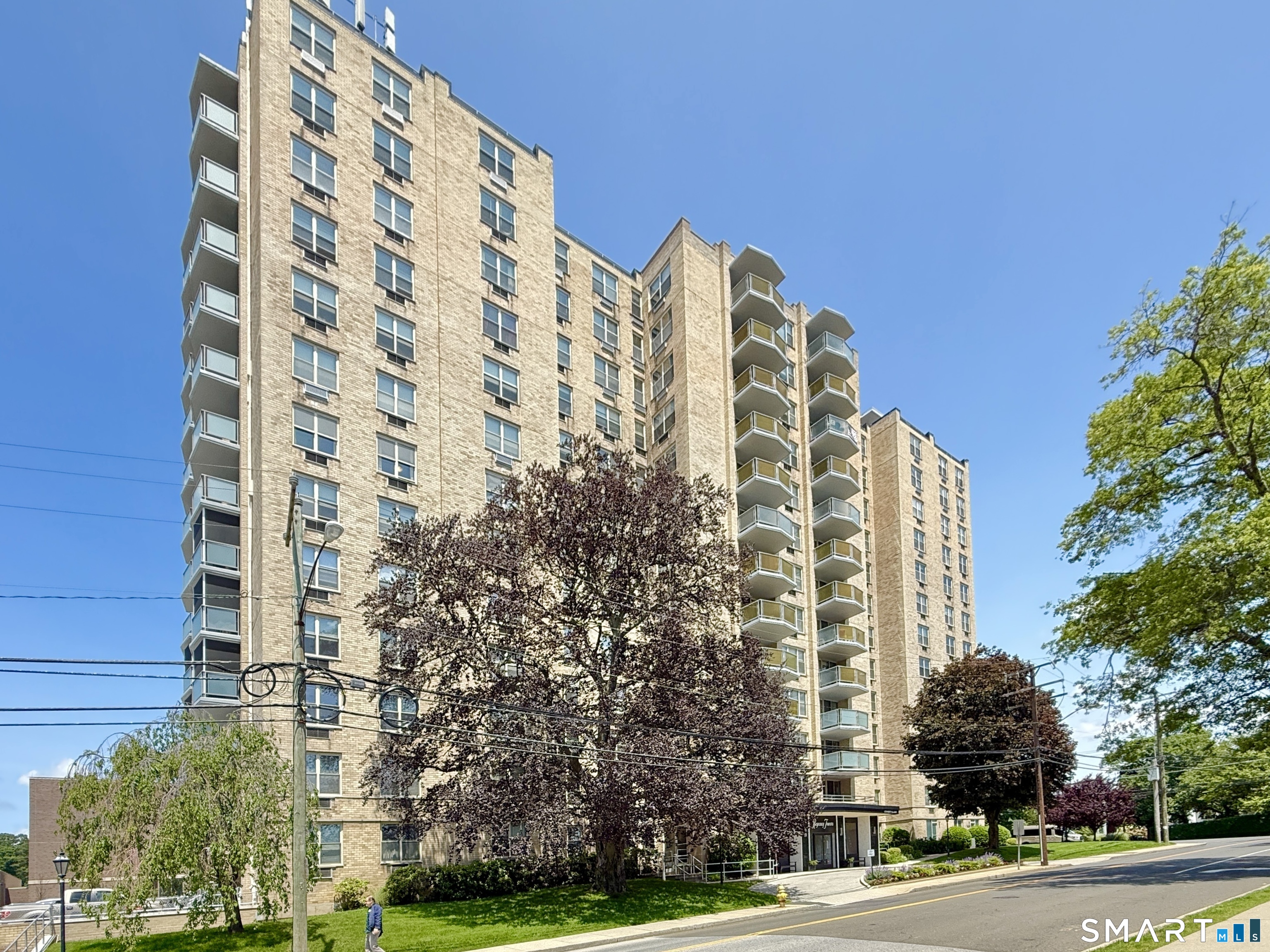 1 Strawberry Hill CT. Convenient mid-city location!