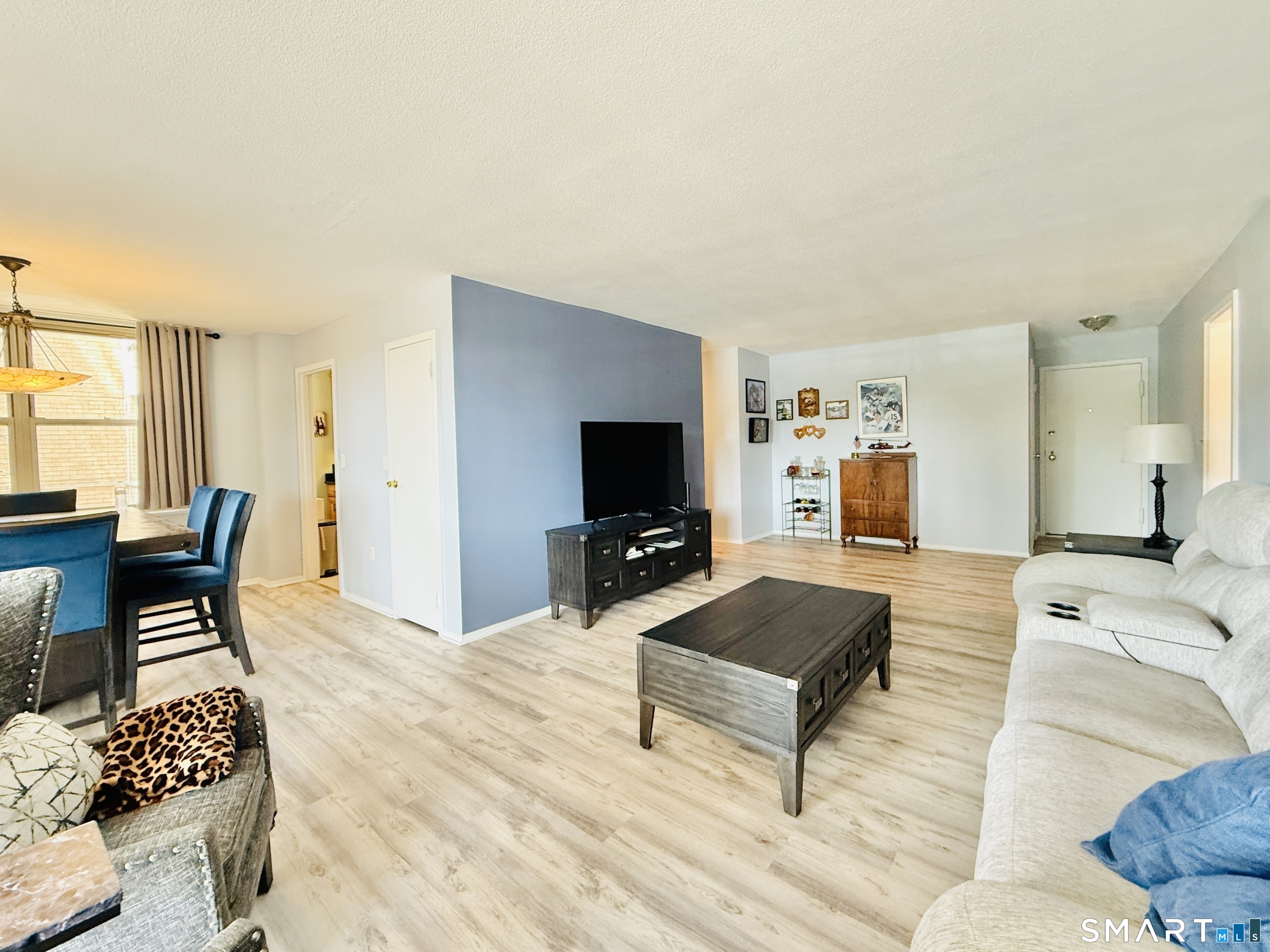 Nice open layout!